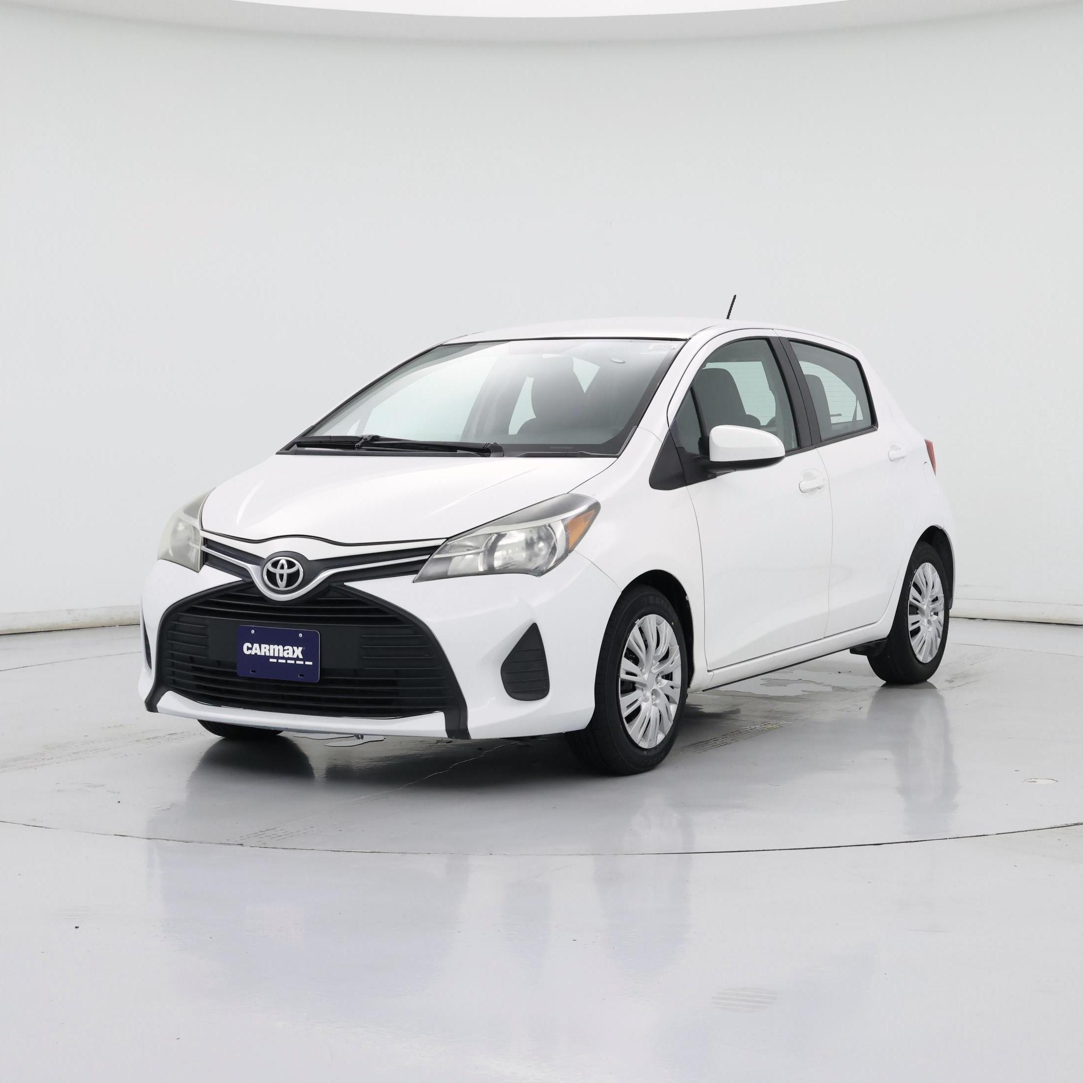 Thumbnail: 2015 Toyota Yaris - 4