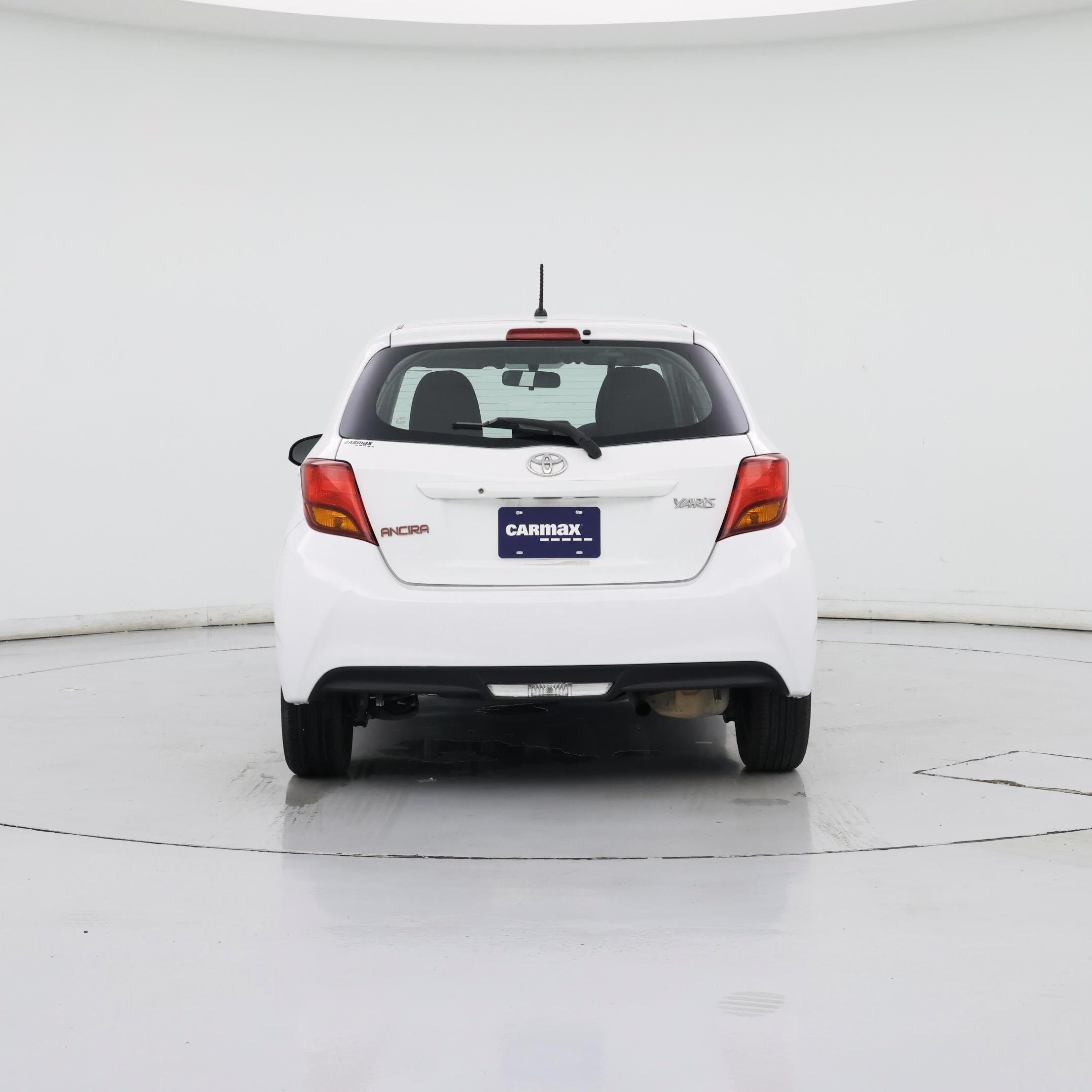 Thumbnail: 2015 Toyota Yaris - 6