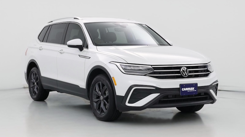 2023 Volkswagen Tiguan SE Hero Image