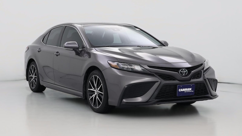 2023 Toyota Camry SE Hero Image