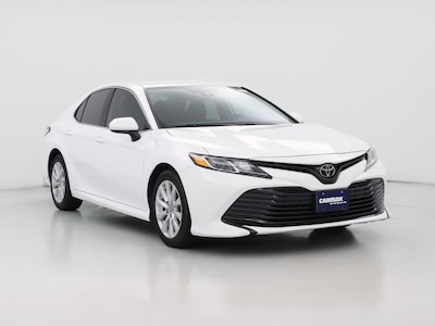 White 2019 Toyota Camry LE