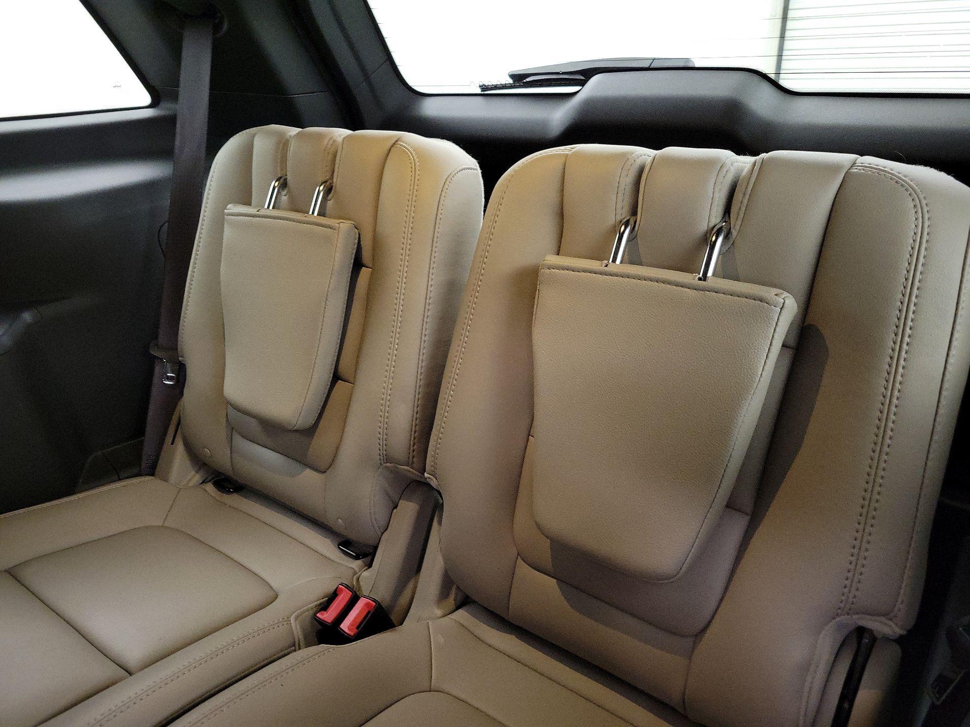 Thumbnail: 2013 Ford Explorer - 19
