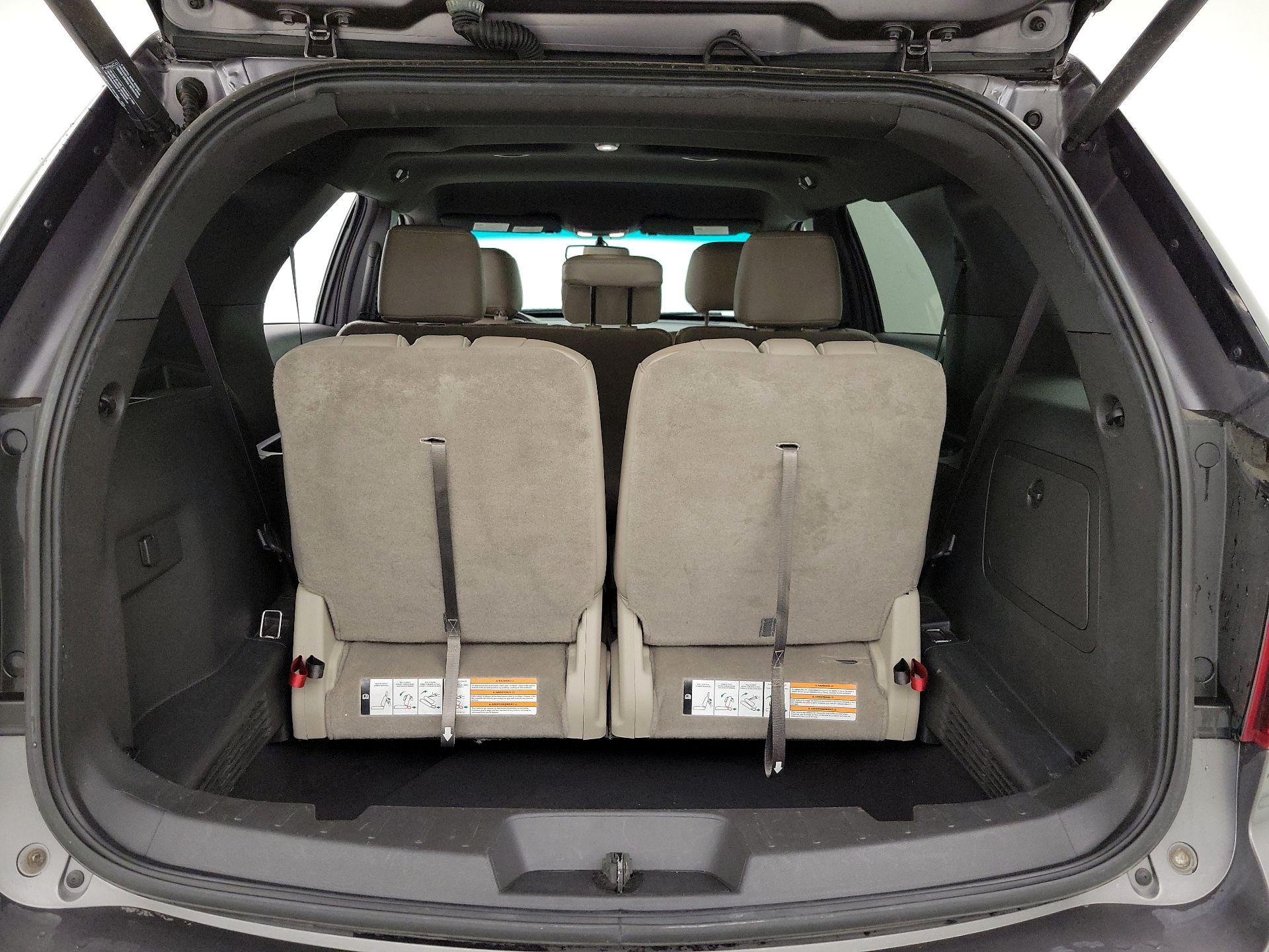 Thumbnail: 2013 Ford Explorer - 20