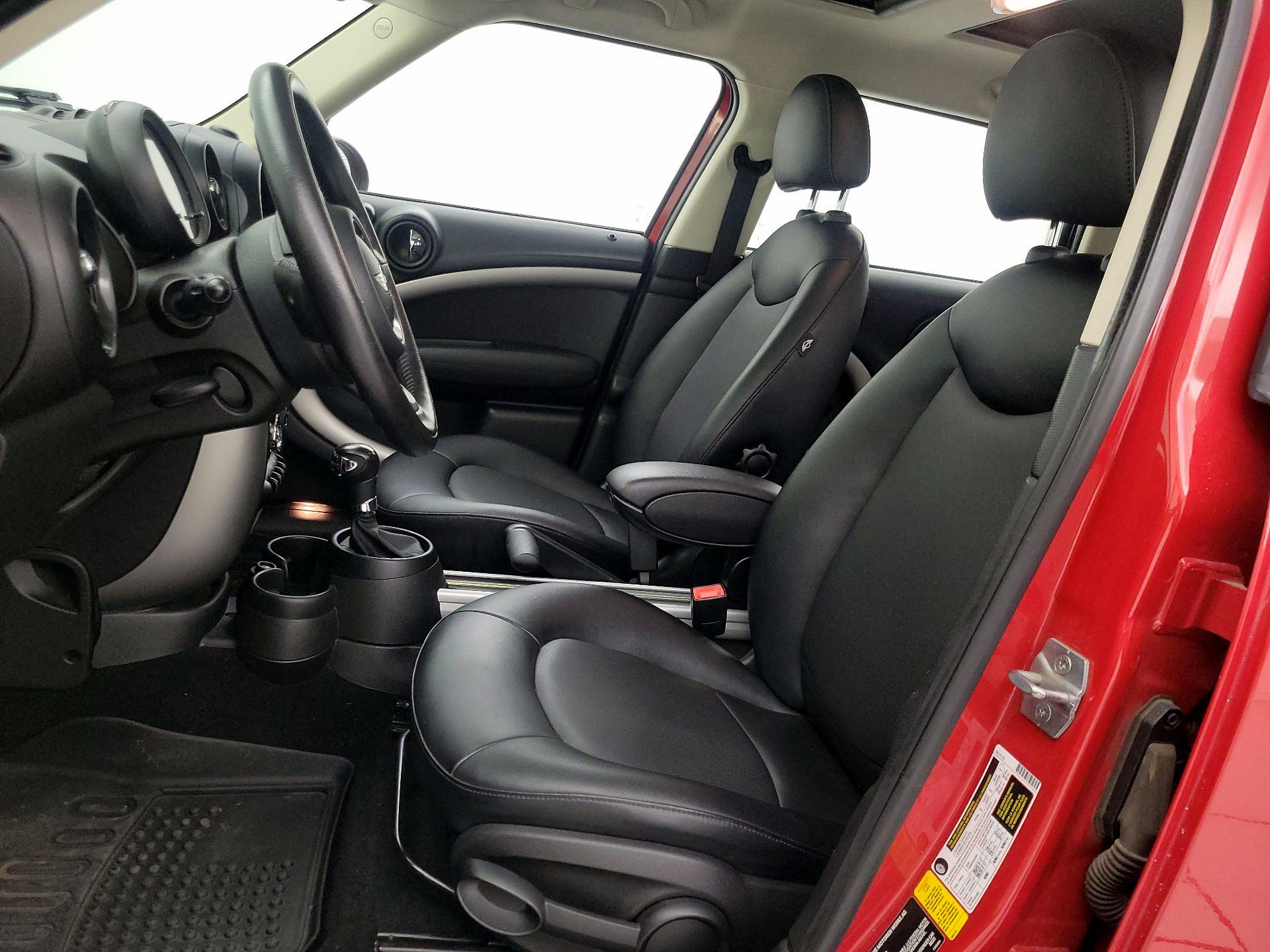 Thumbnail: 2015 MINI Cooper Countryman - 11