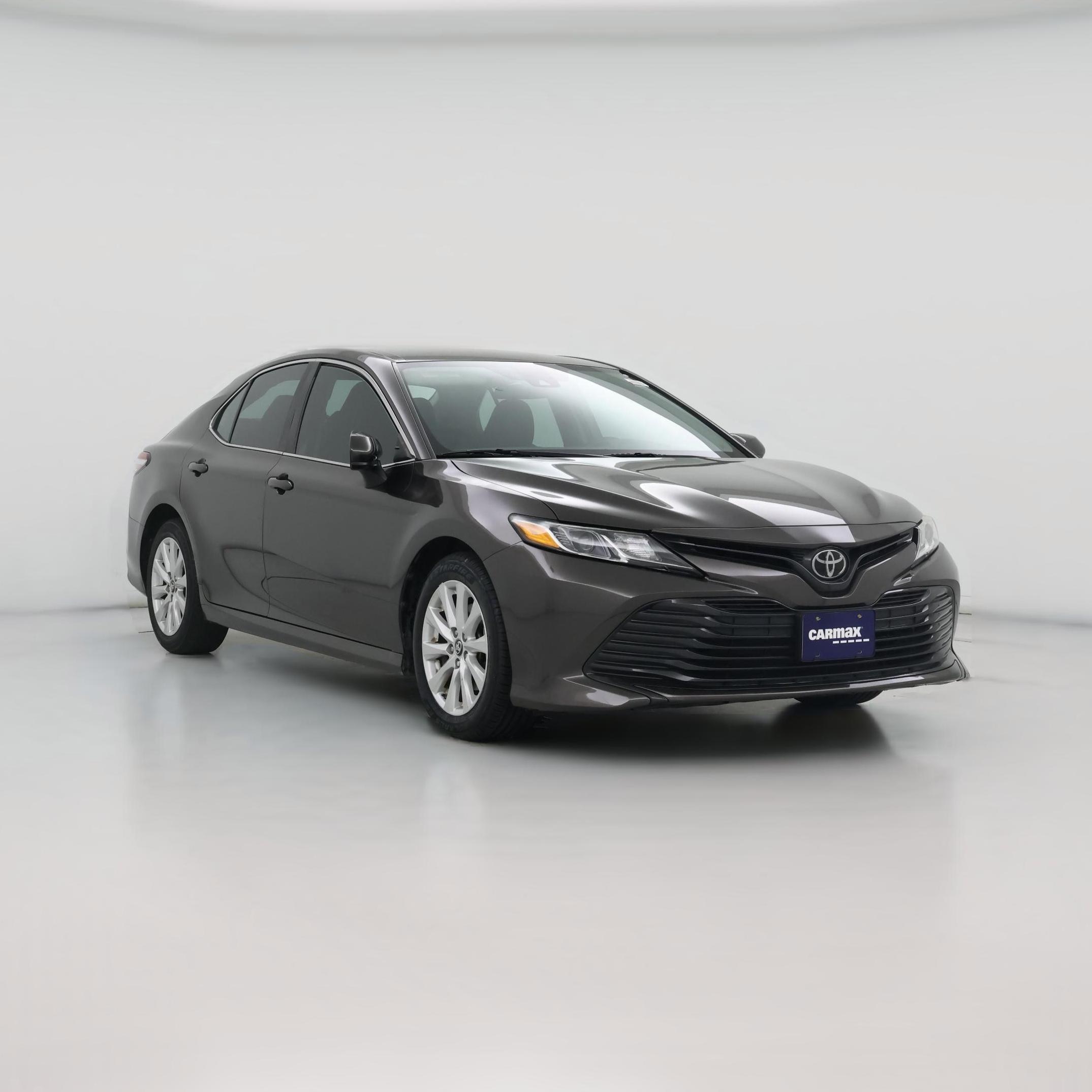 Thumbnail: 2019 Toyota Camry - 1