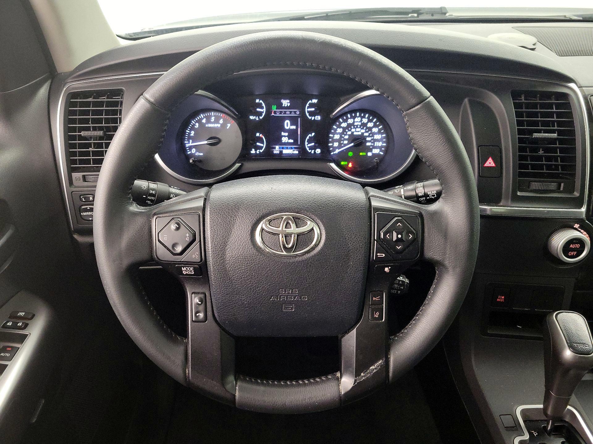 Thumbnail: 2018 Toyota Sequoia - 10