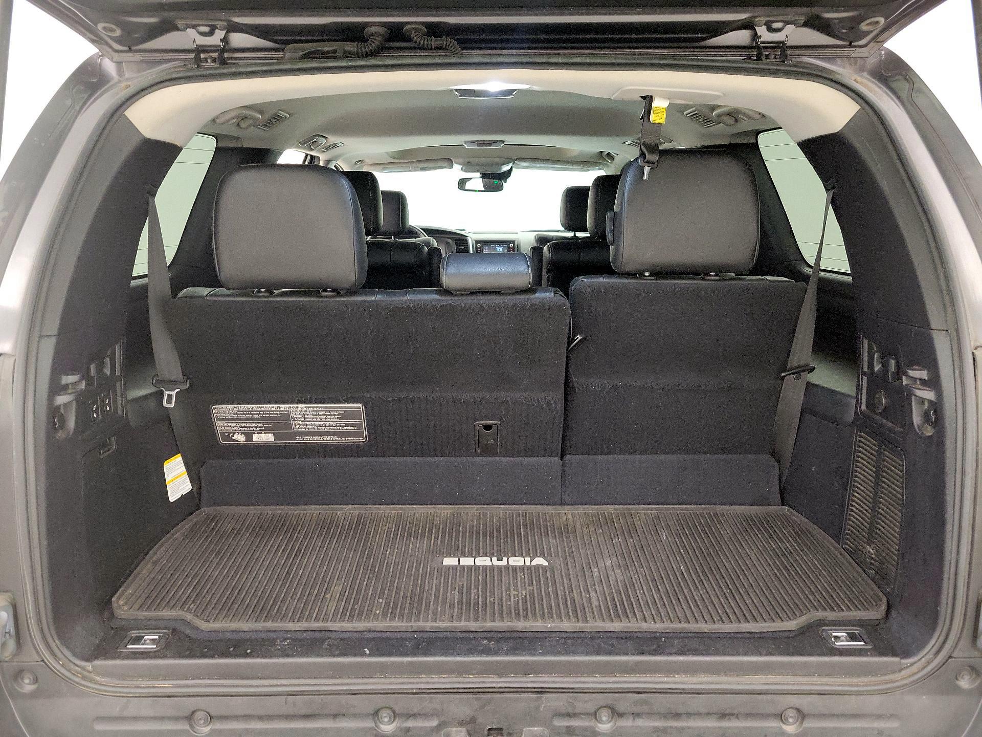 Thumbnail: 2018 Toyota Sequoia - 20