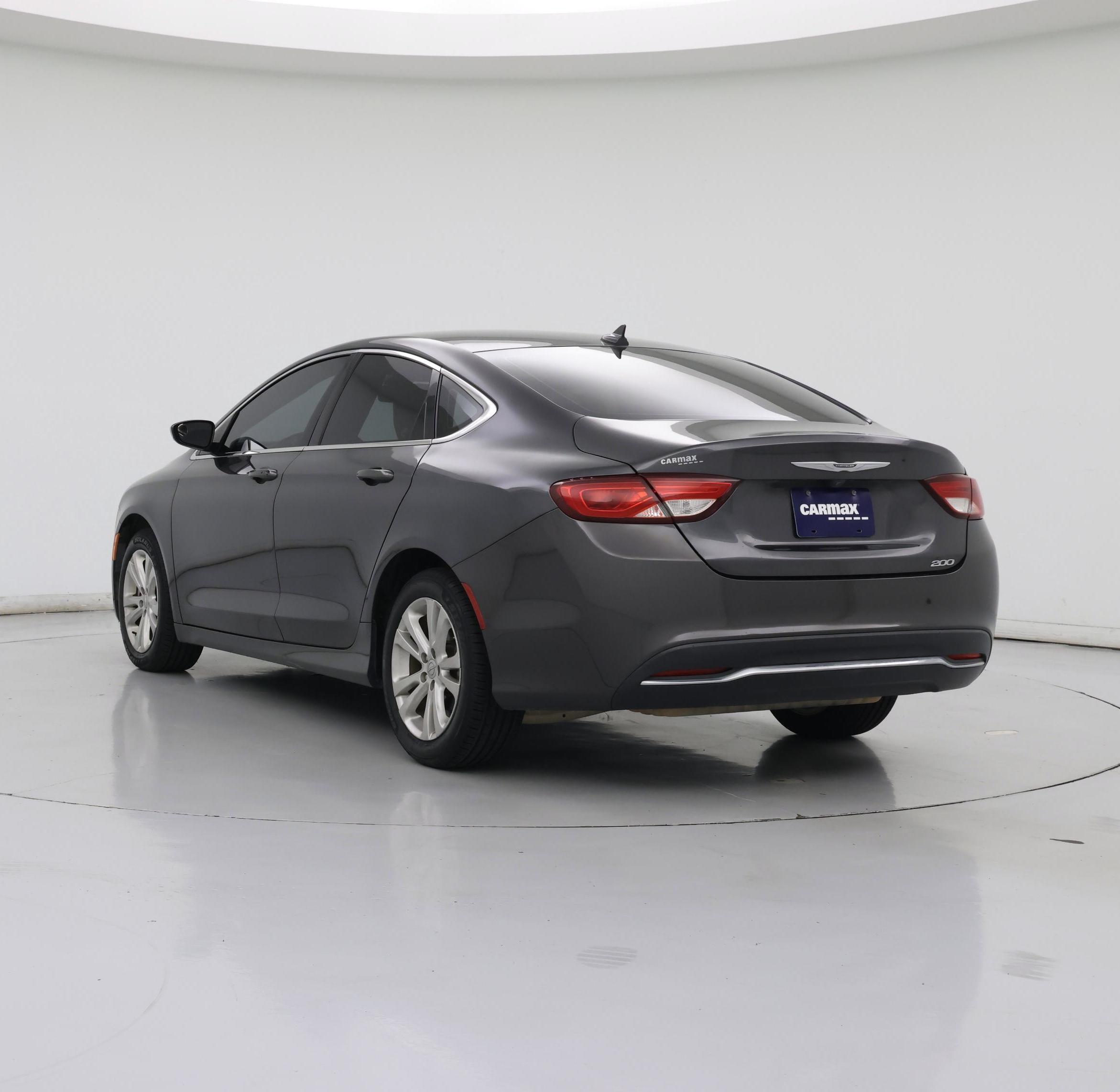 Thumbnail: 2017 Chrysler 200 - 2