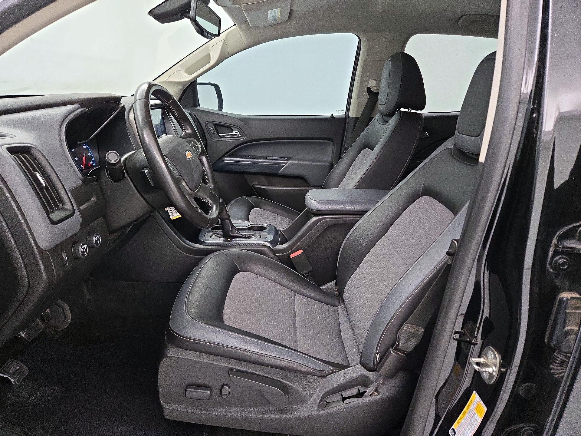 Thumbnail: 2018 Chevrolet Colorado - 11