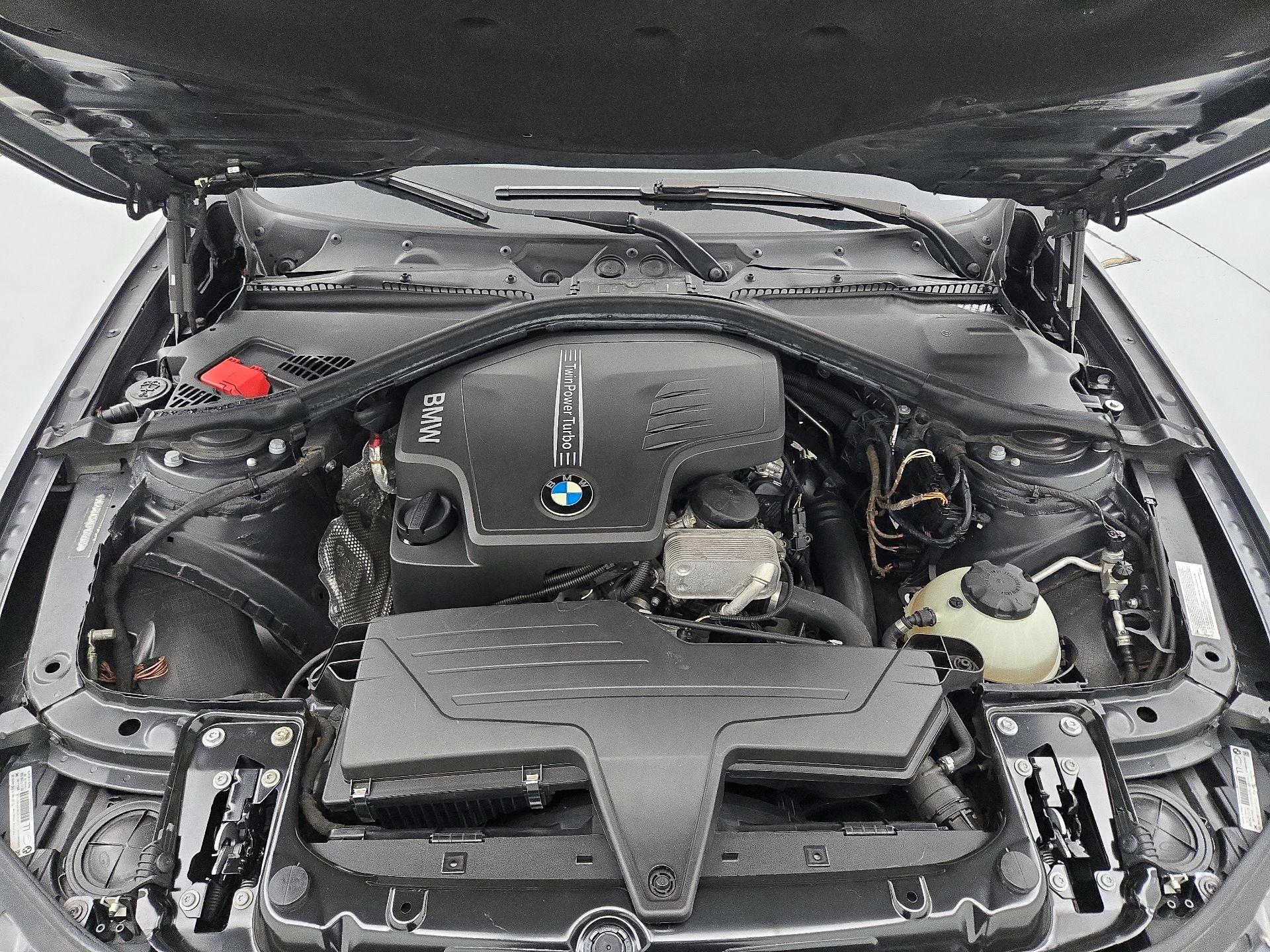 Thumbnail: 2014 BMW 3 Series - 20