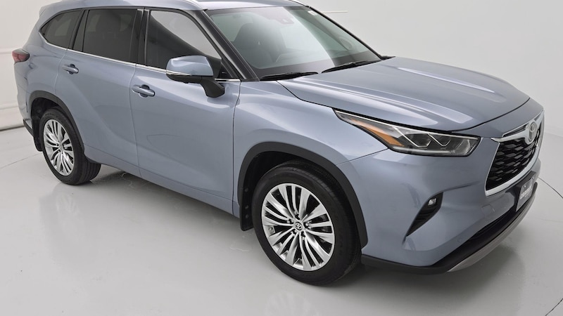 2024 Toyota Highlander Platinum Hero Image