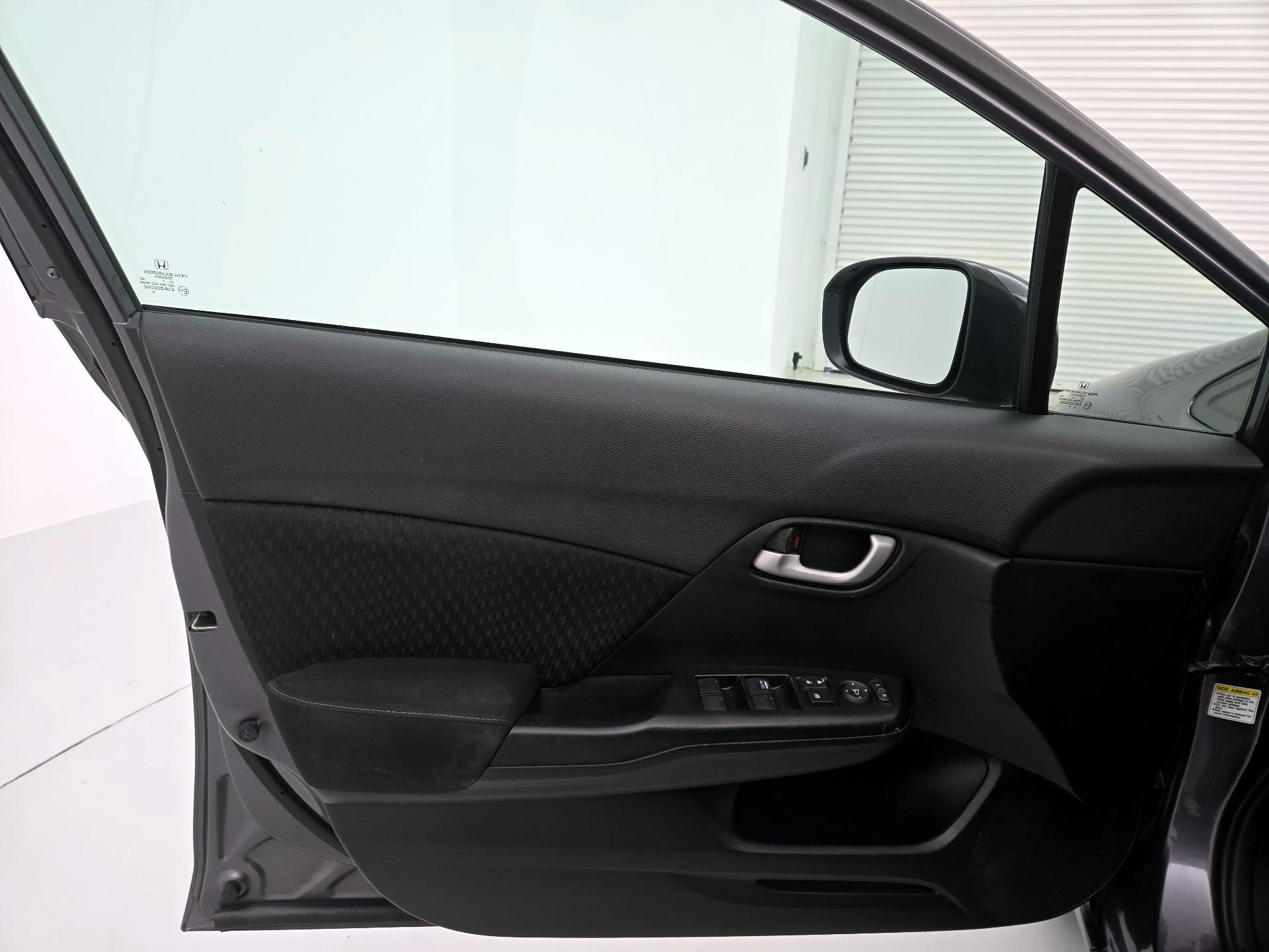Thumbnail: 2015 Honda Civic - 12