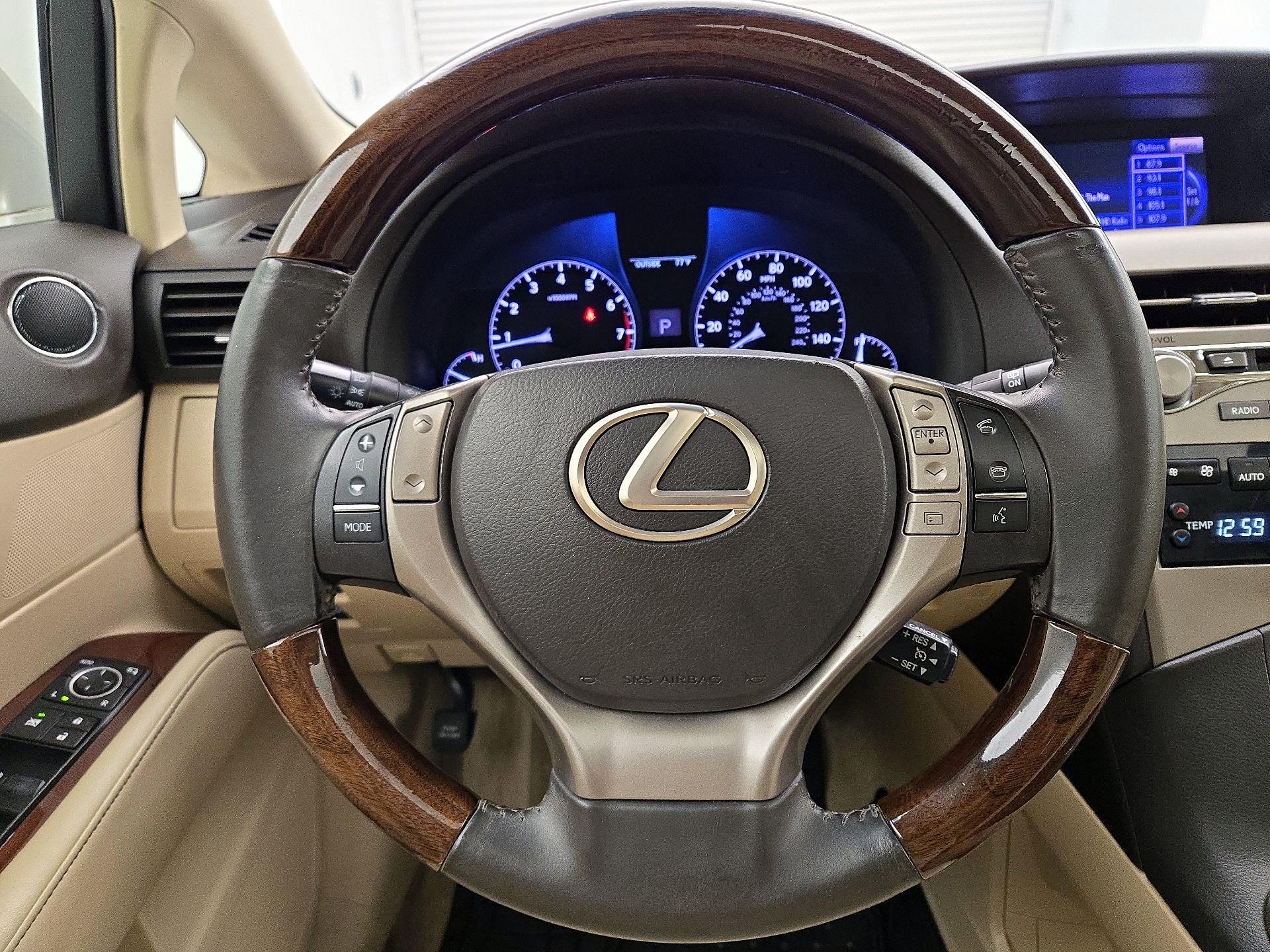 Thumbnail: 2013 Lexus RX - 10