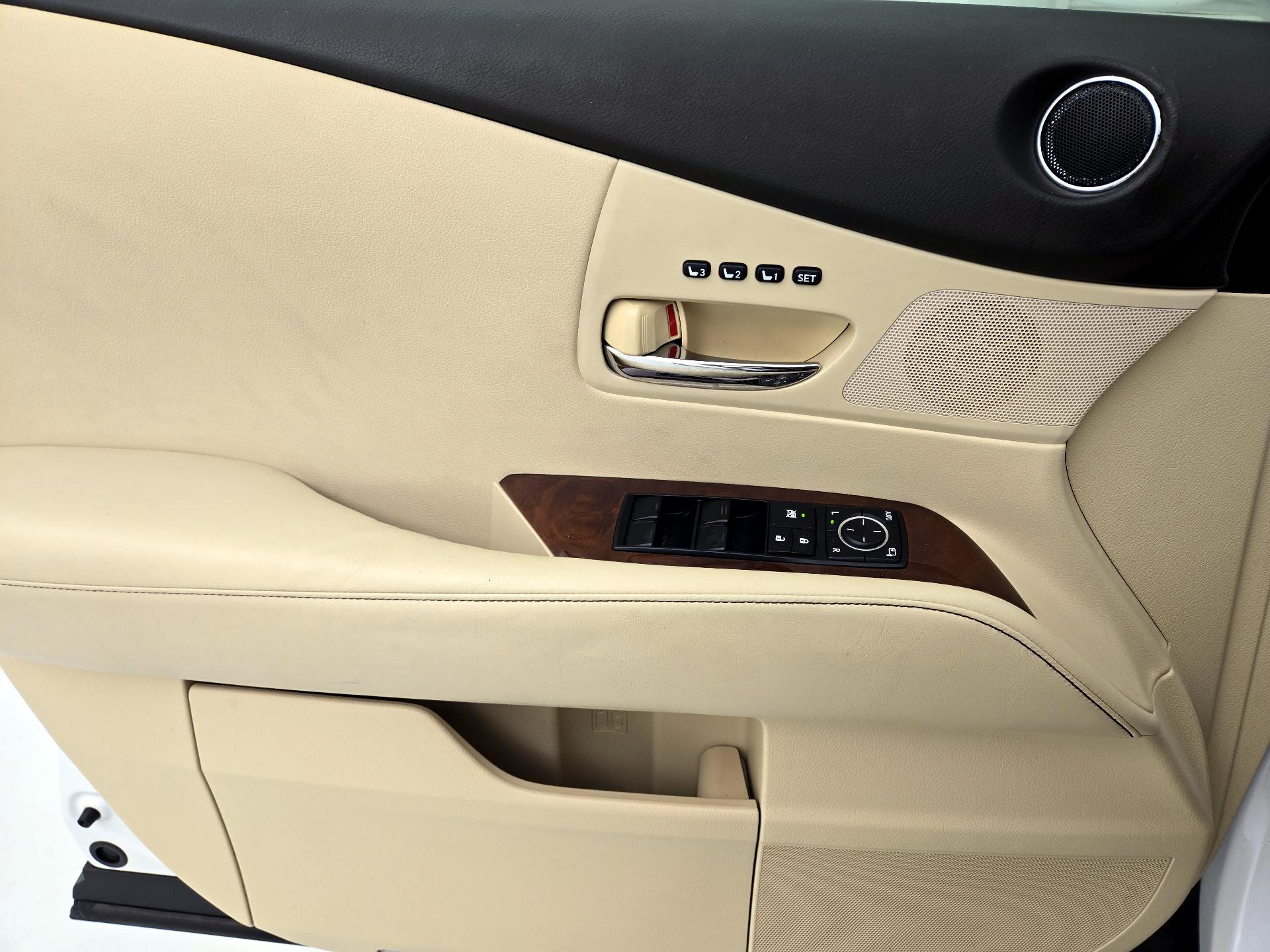 Thumbnail: 2013 Lexus RX - 12