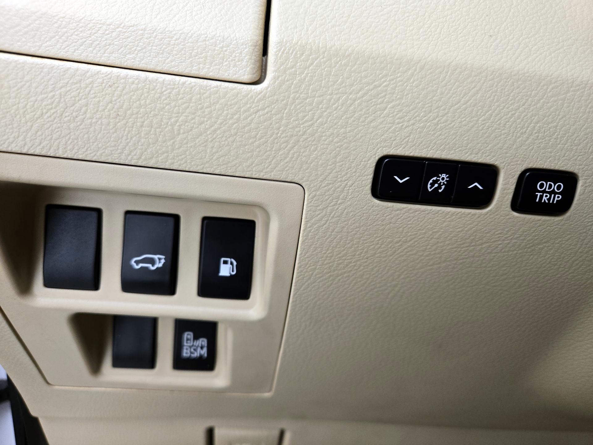 Thumbnail: 2013 Lexus RX - 13