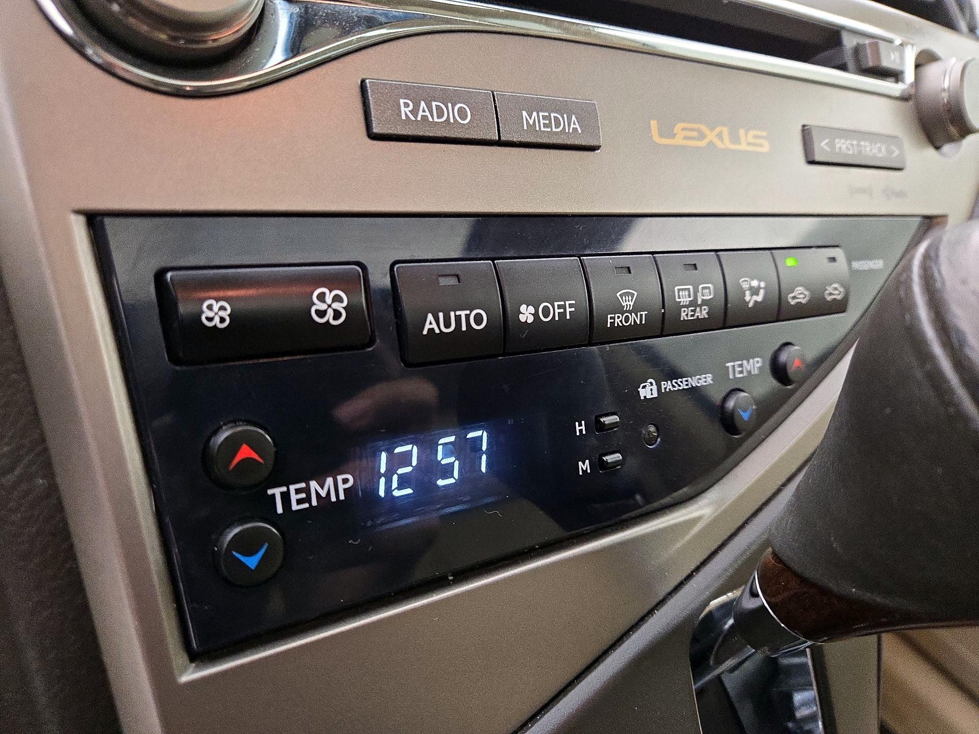 Thumbnail: 2013 Lexus RX - 16