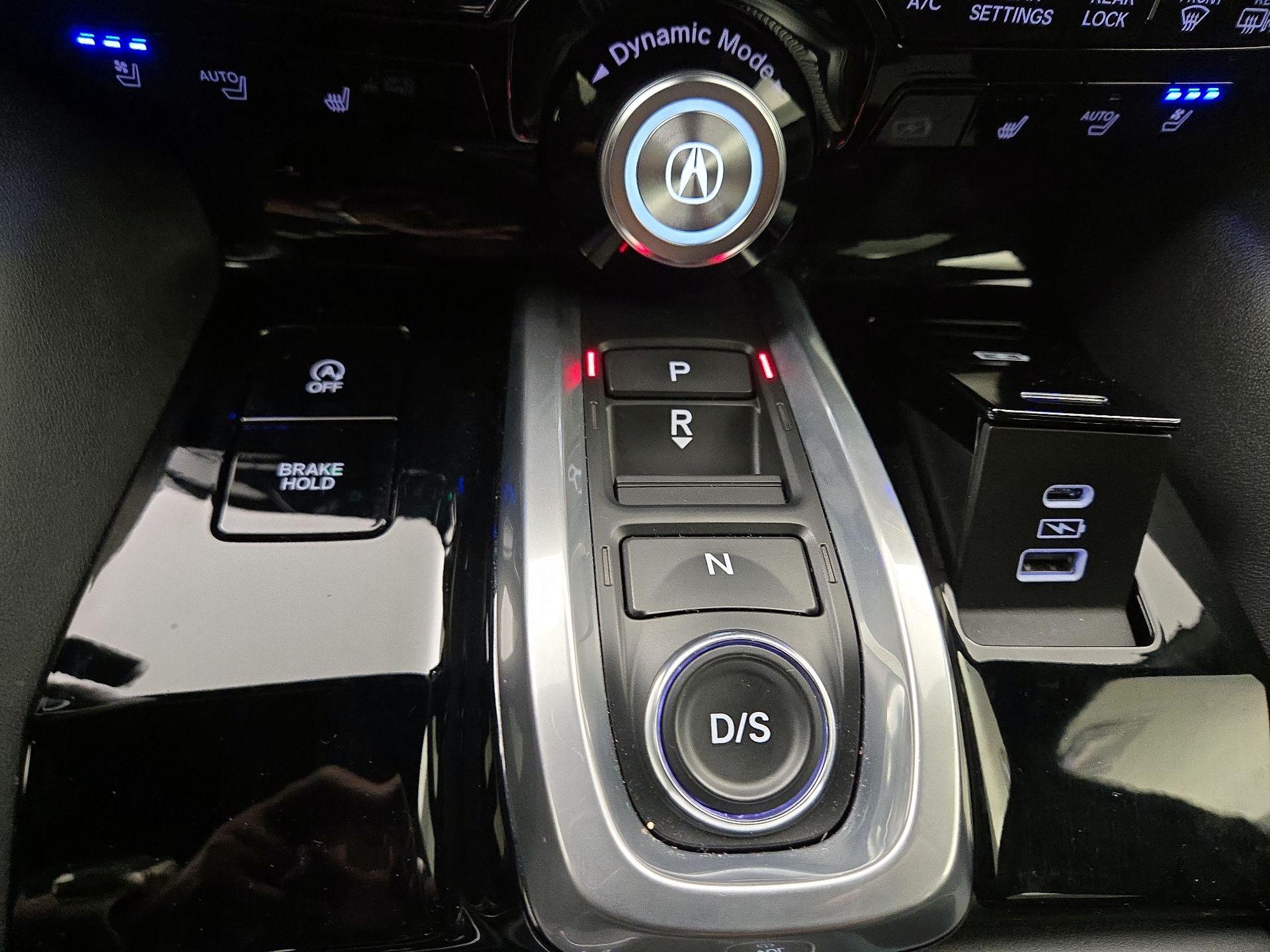 Thumbnail: 2022 Acura MDX - 16
