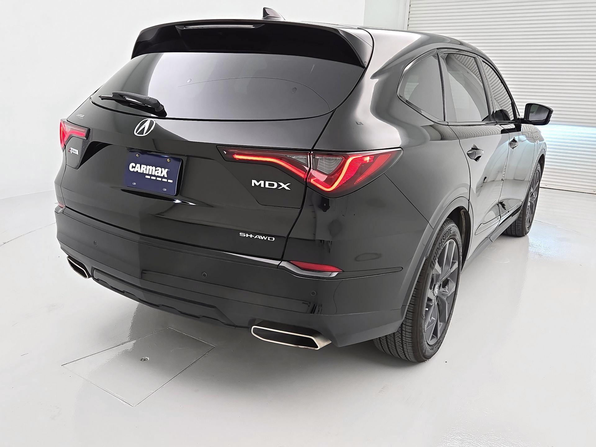 Thumbnail: 2022 Acura MDX - 5