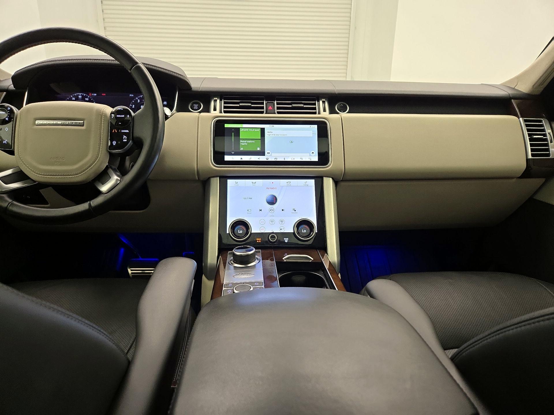 Thumbnail: 2021 Land Rover Range Rover - 9