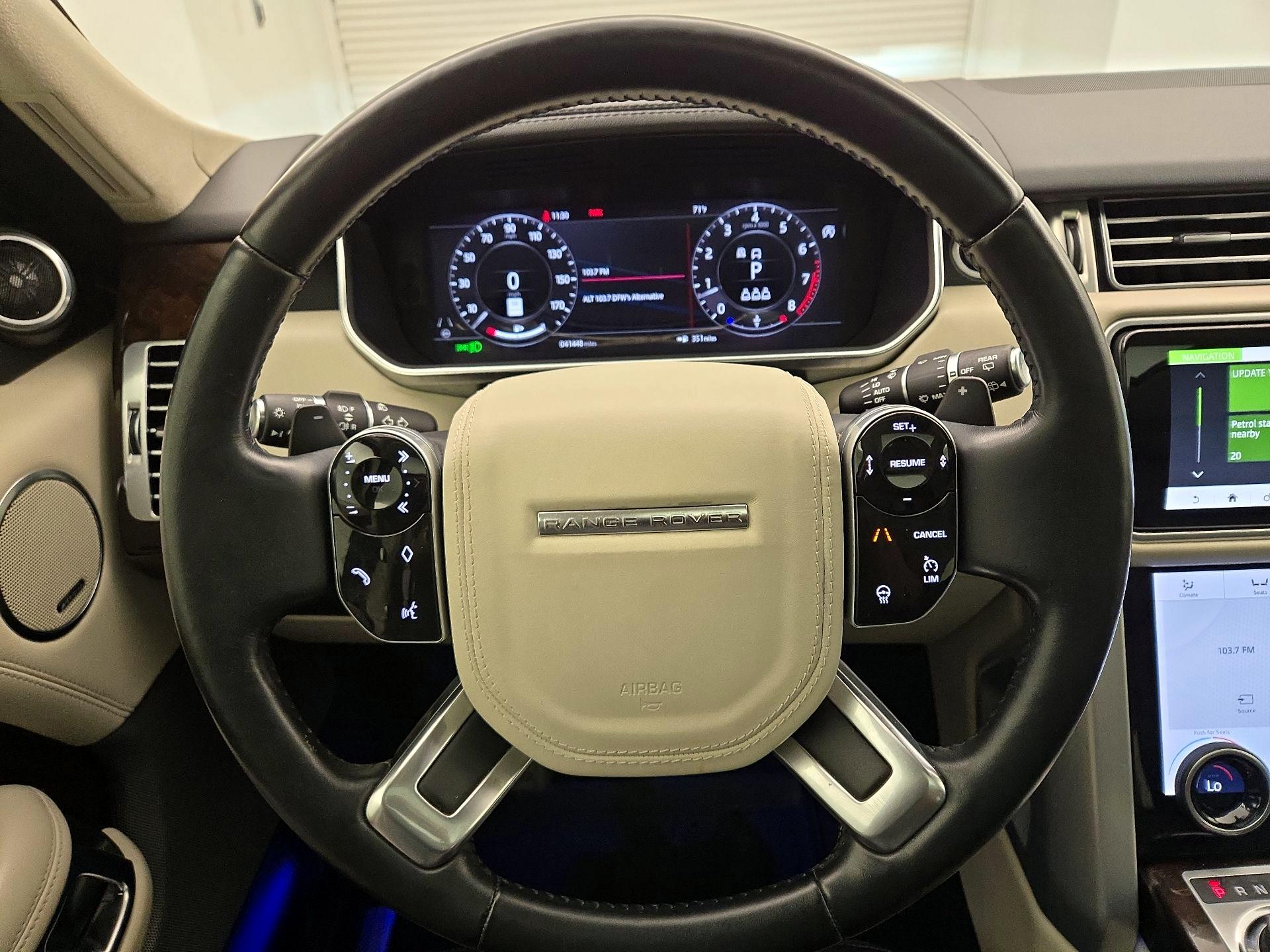 Thumbnail: 2021 Land Rover Range Rover - 10