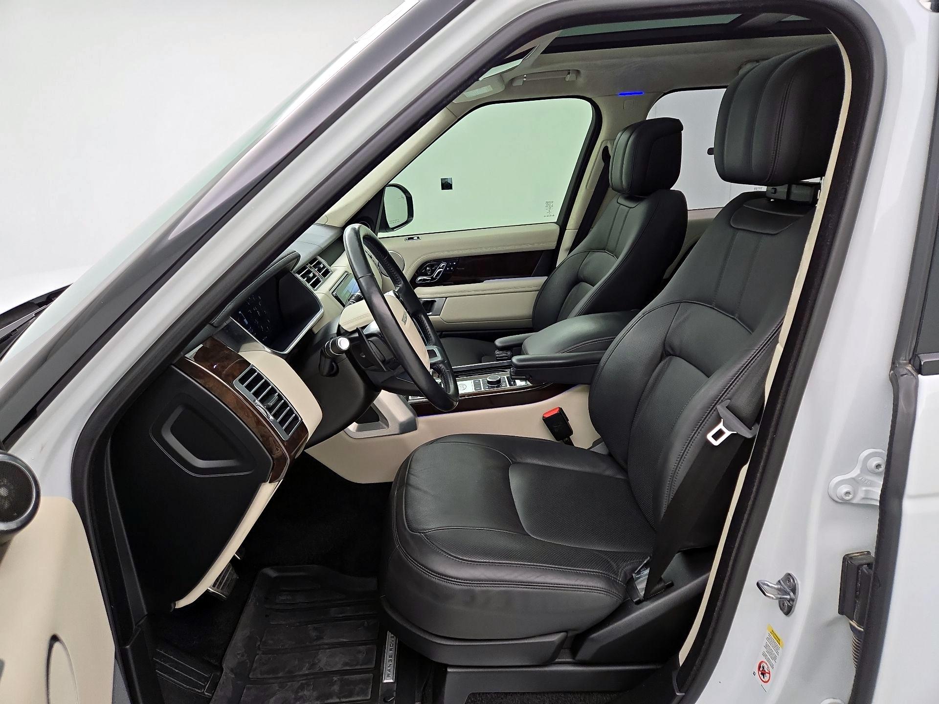 Thumbnail: 2021 Land Rover Range Rover - 11