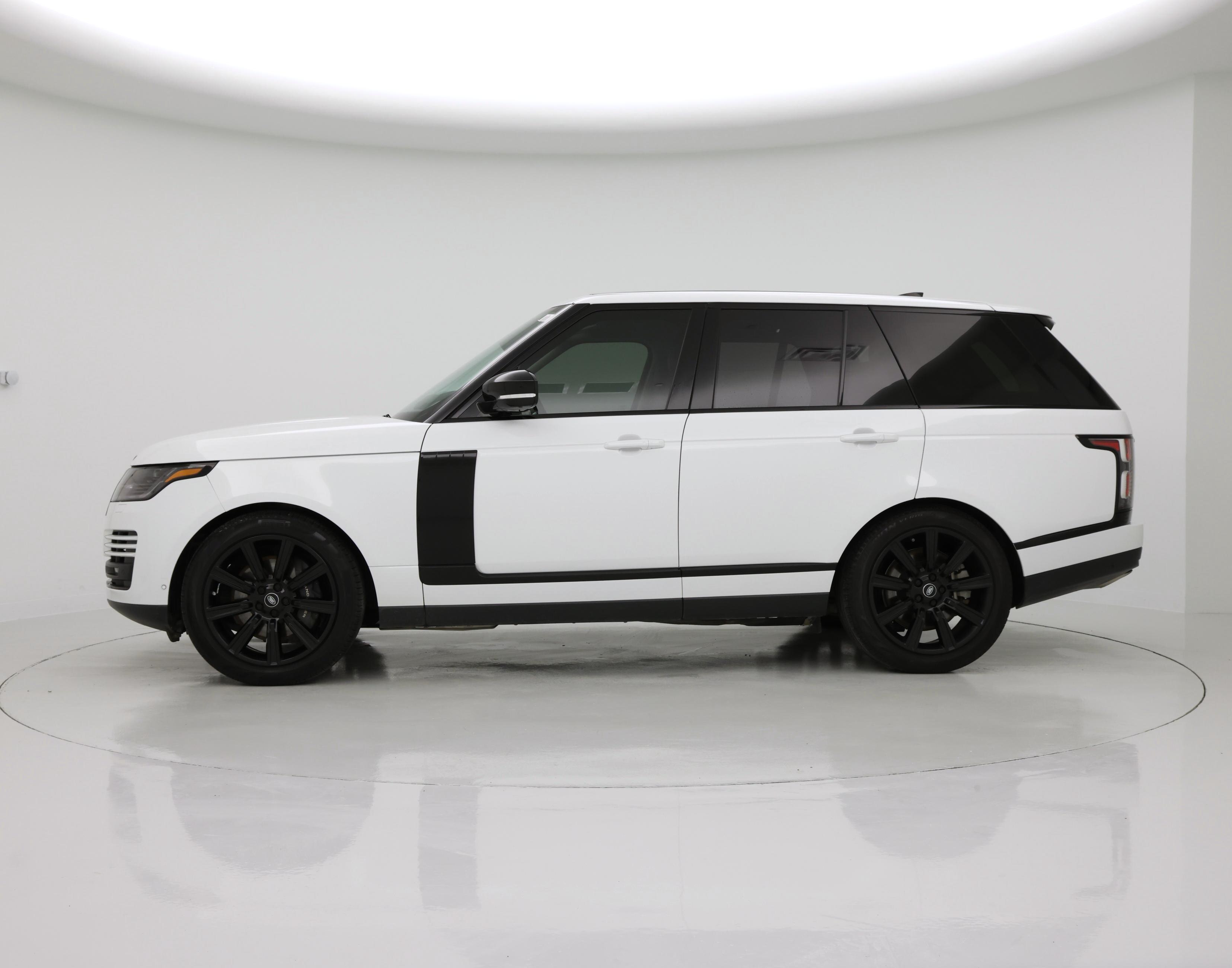 Thumbnail: 2021 Land Rover Range Rover - 3