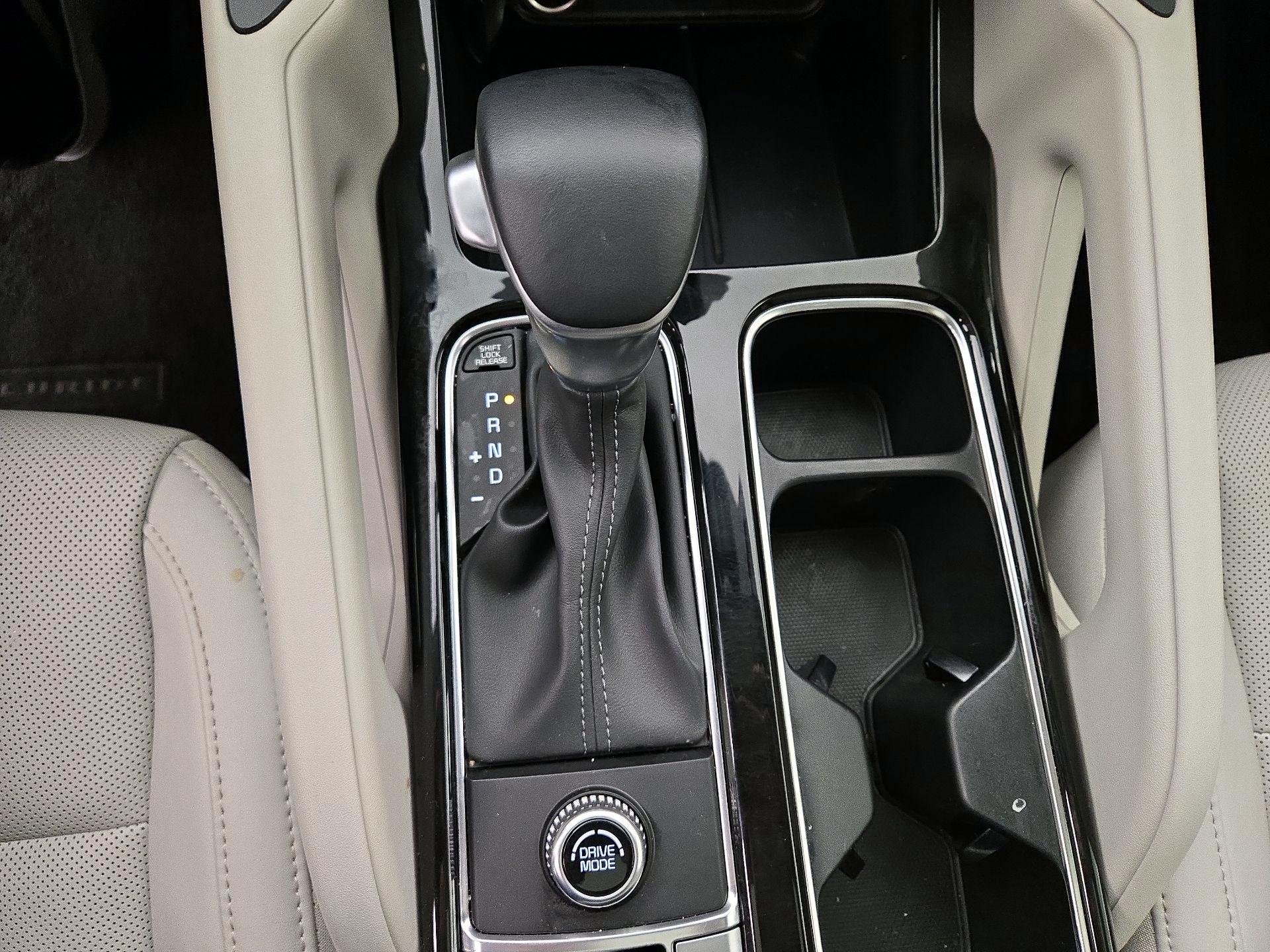 Thumbnail: 2024 Kia Telluride - 18