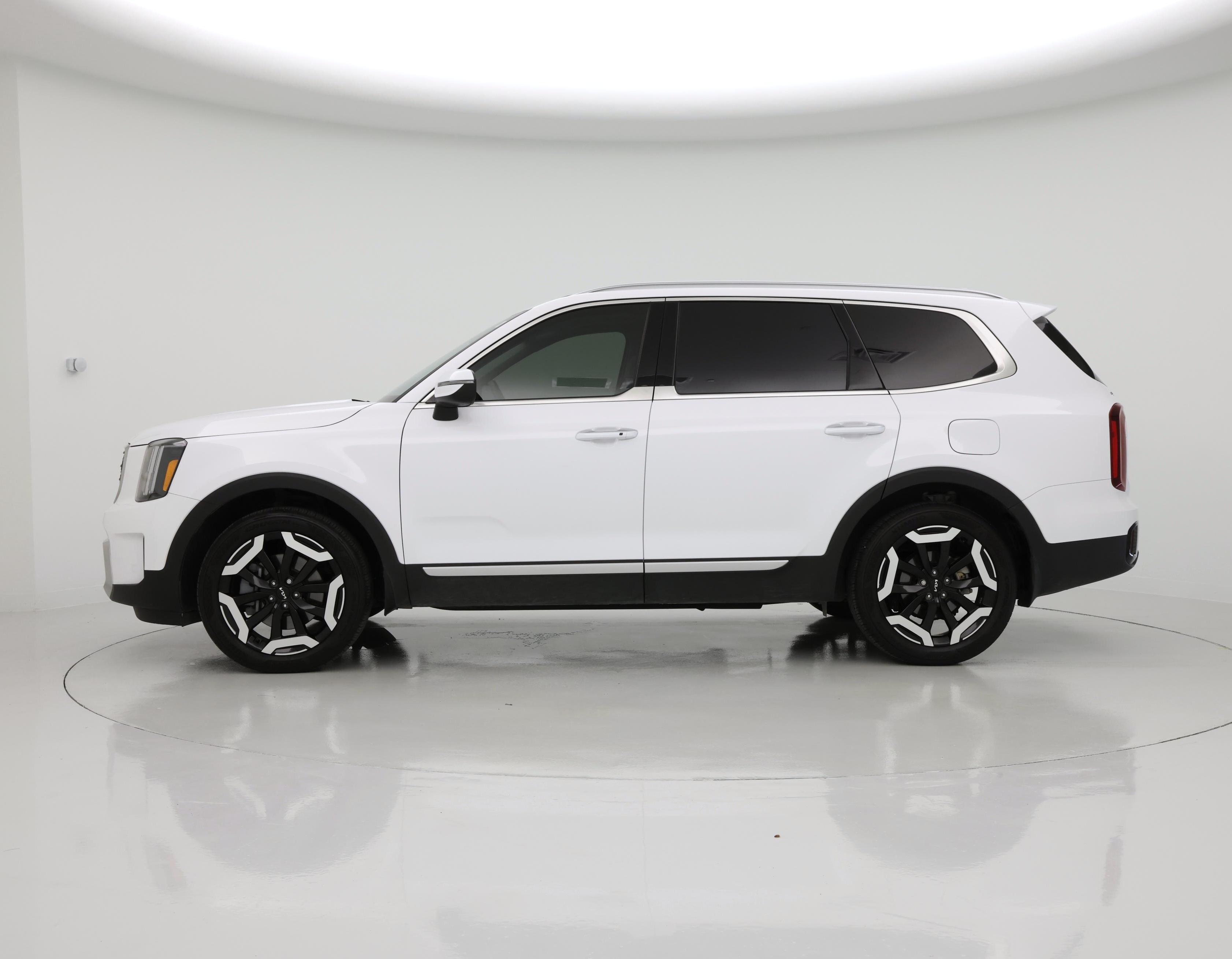 Thumbnail: 2024 Kia Telluride - 3