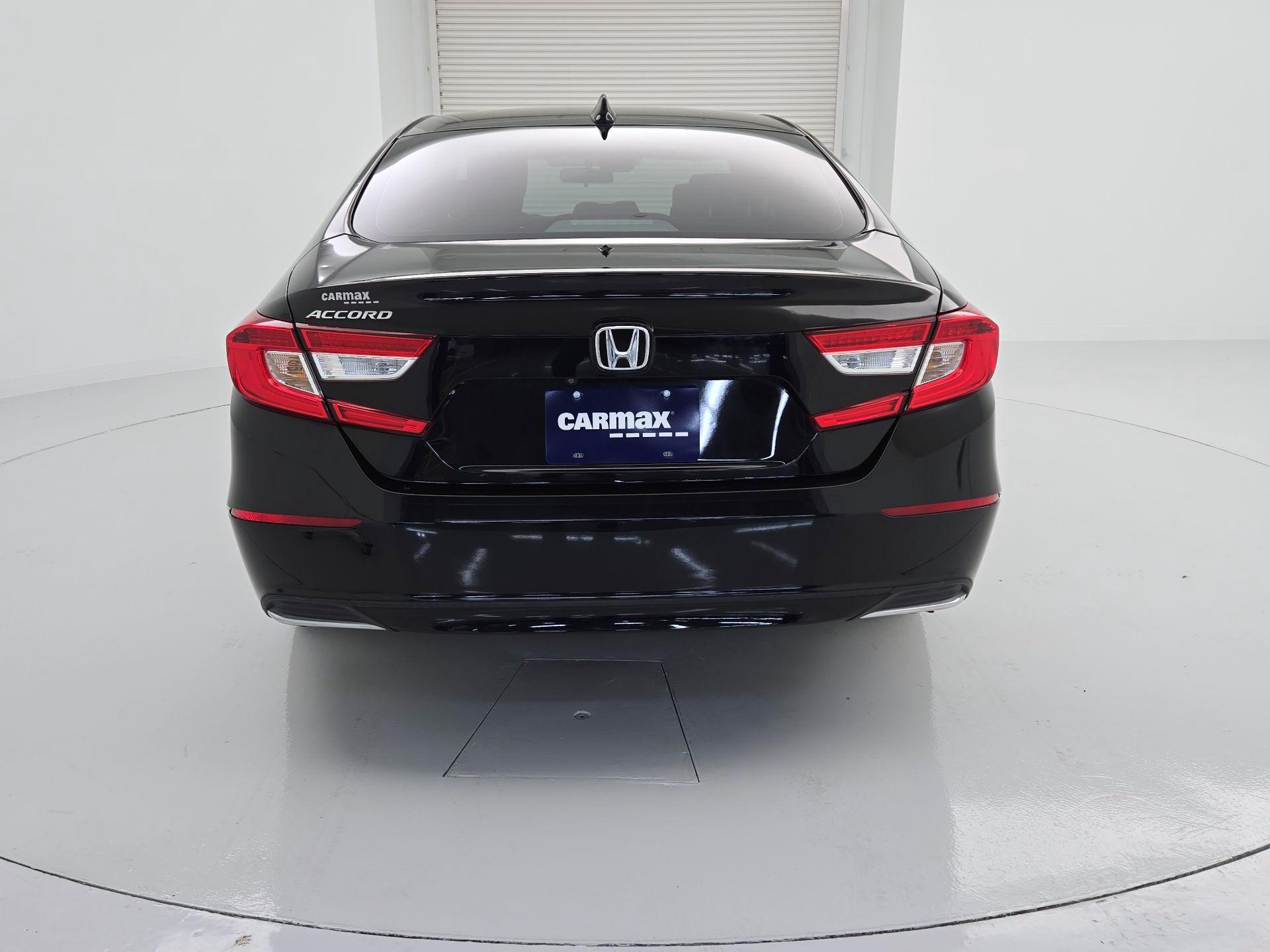 Thumbnail: 2019 Honda Accord - 6