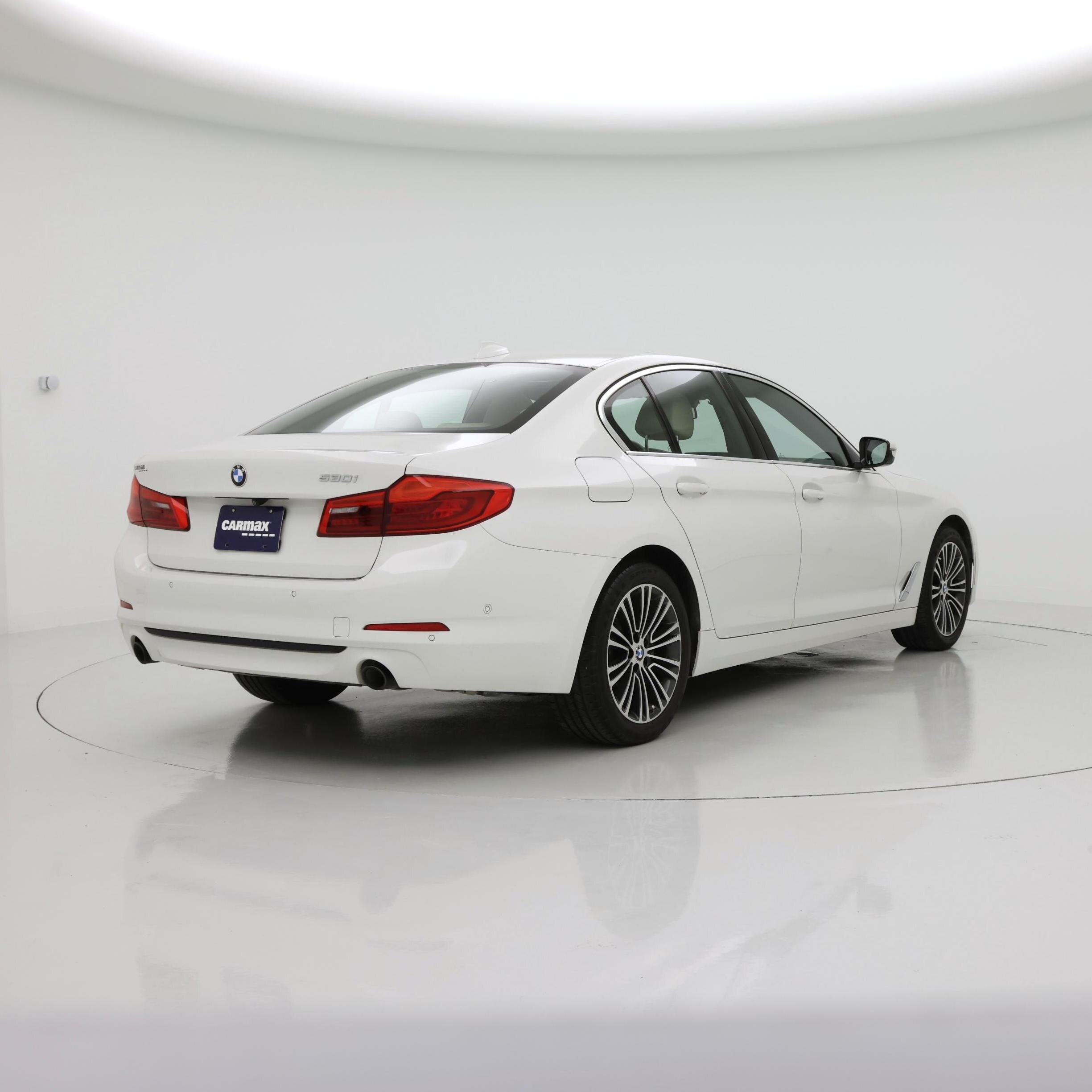 Thumbnail: 2020 BMW 5 Series - 8