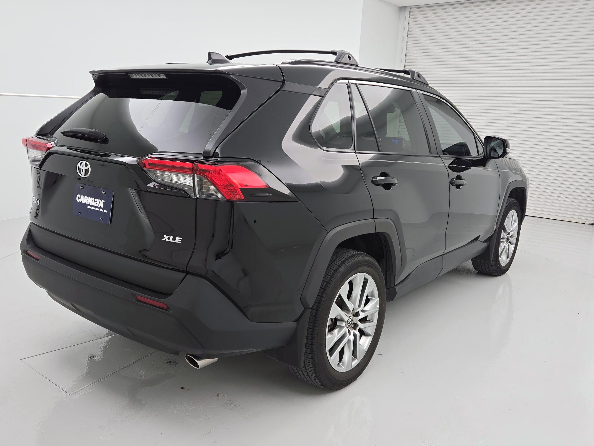 Thumbnail: 2023 Toyota RAV4 - 5