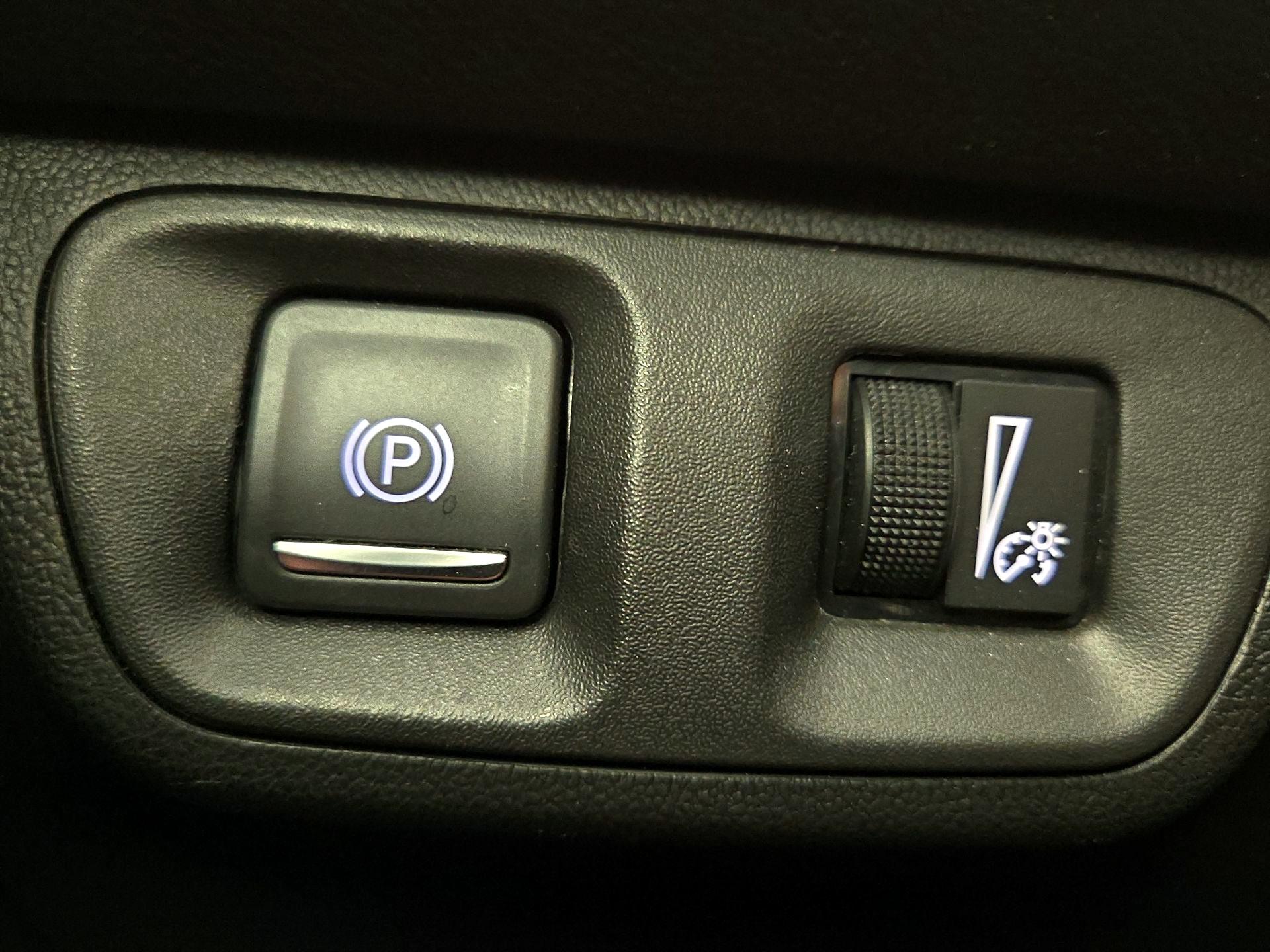 Thumbnail: 2019 GMC Acadia - 13