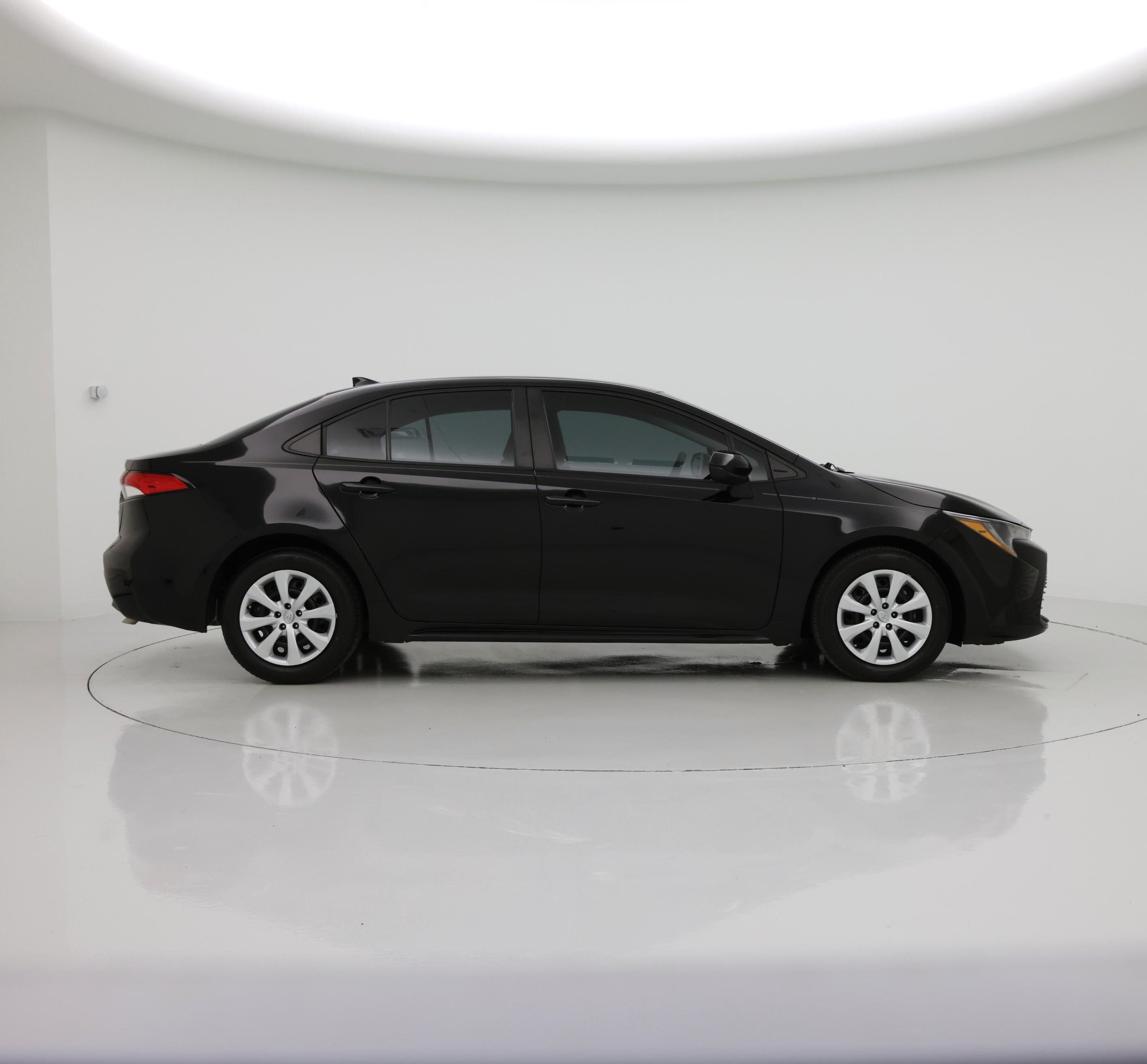 Thumbnail: 2023 Toyota Corolla - 7