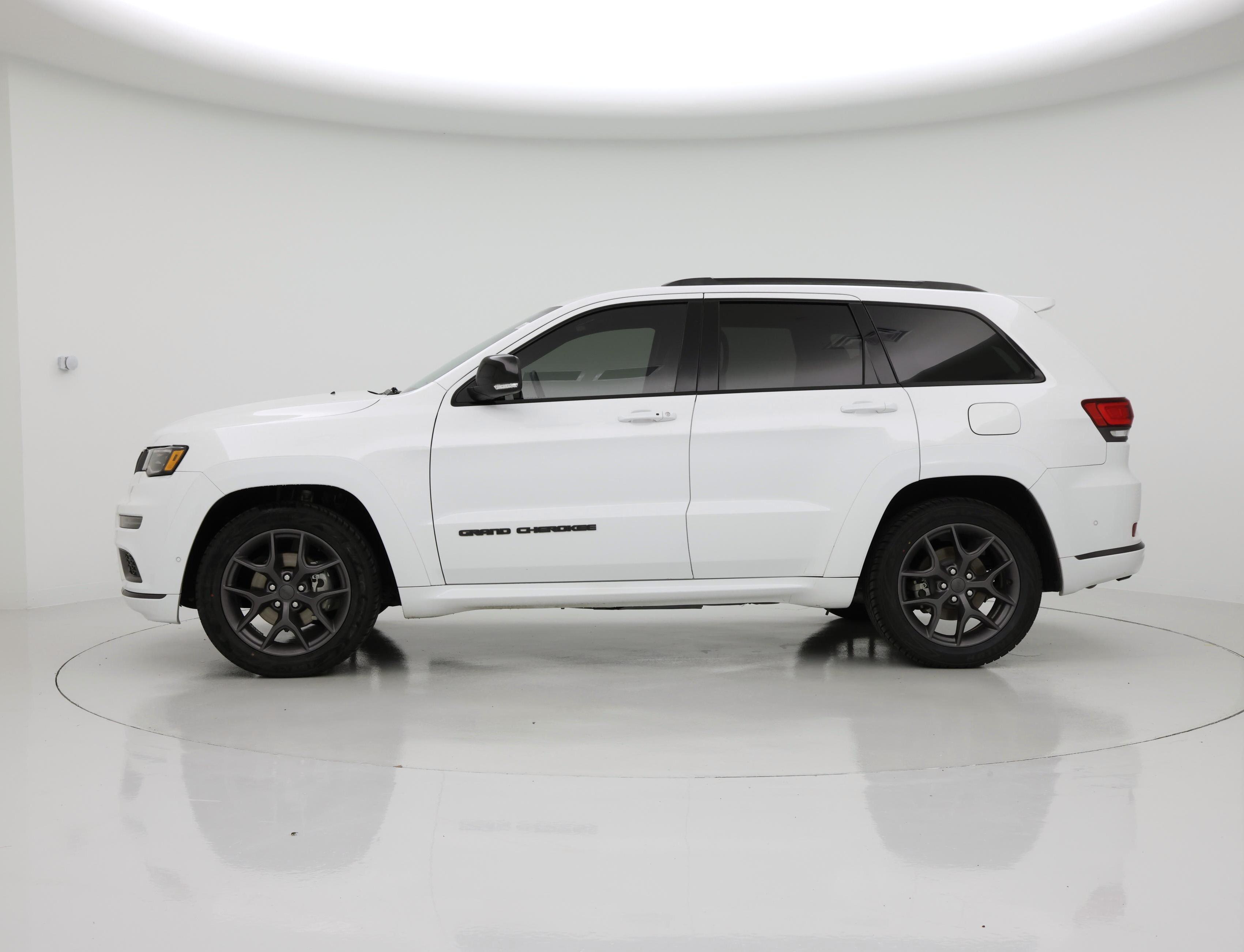 Thumbnail: 2020 Jeep Grand Cherokee - 3