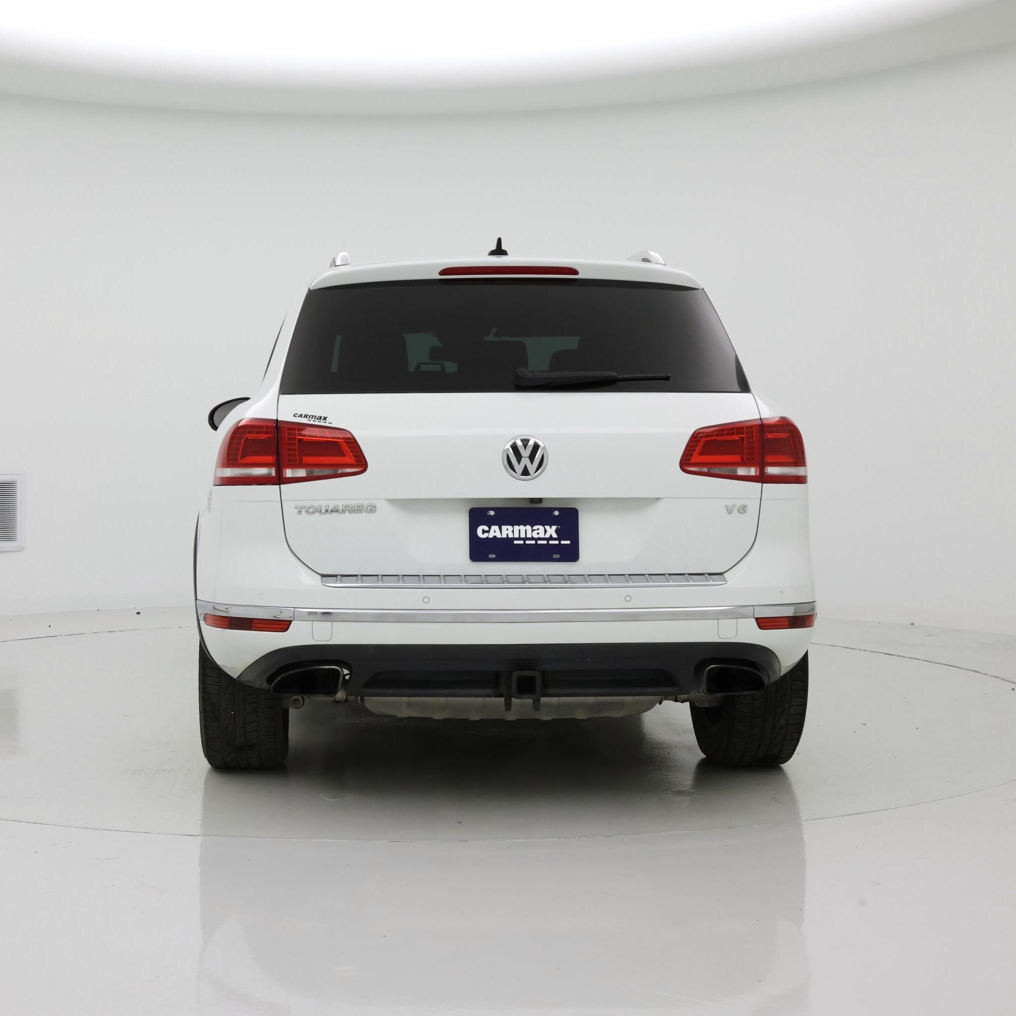 Thumbnail: 2016 Volkswagen Touareg - 6
