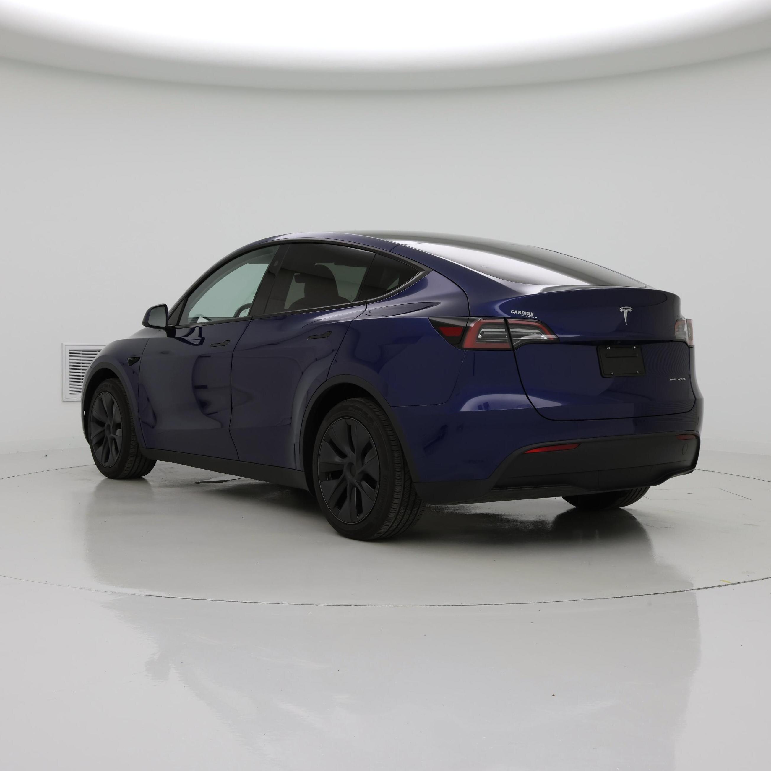 Thumbnail: 2025 Tesla Model Y - 2