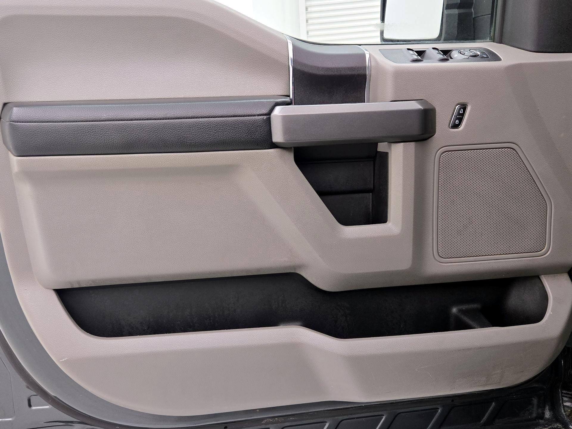 Thumbnail: 2018 Ford F-150 - 12