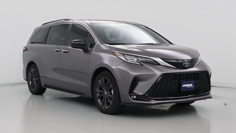 2022 Toyota Sienna XSE Hero Image