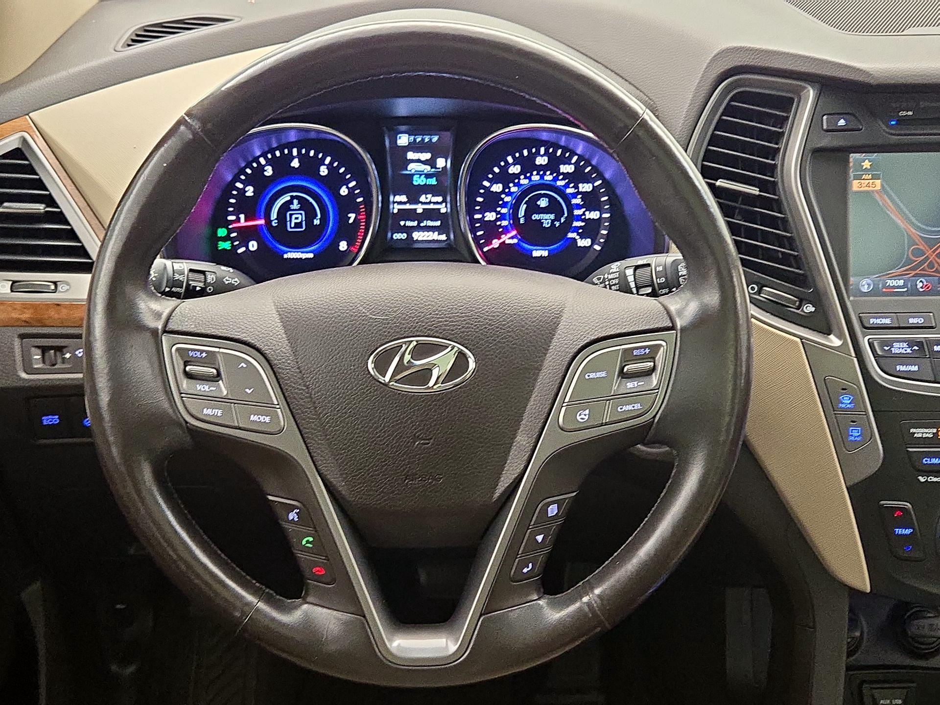 Thumbnail: 2013 Hyundai Santa Fe - 10