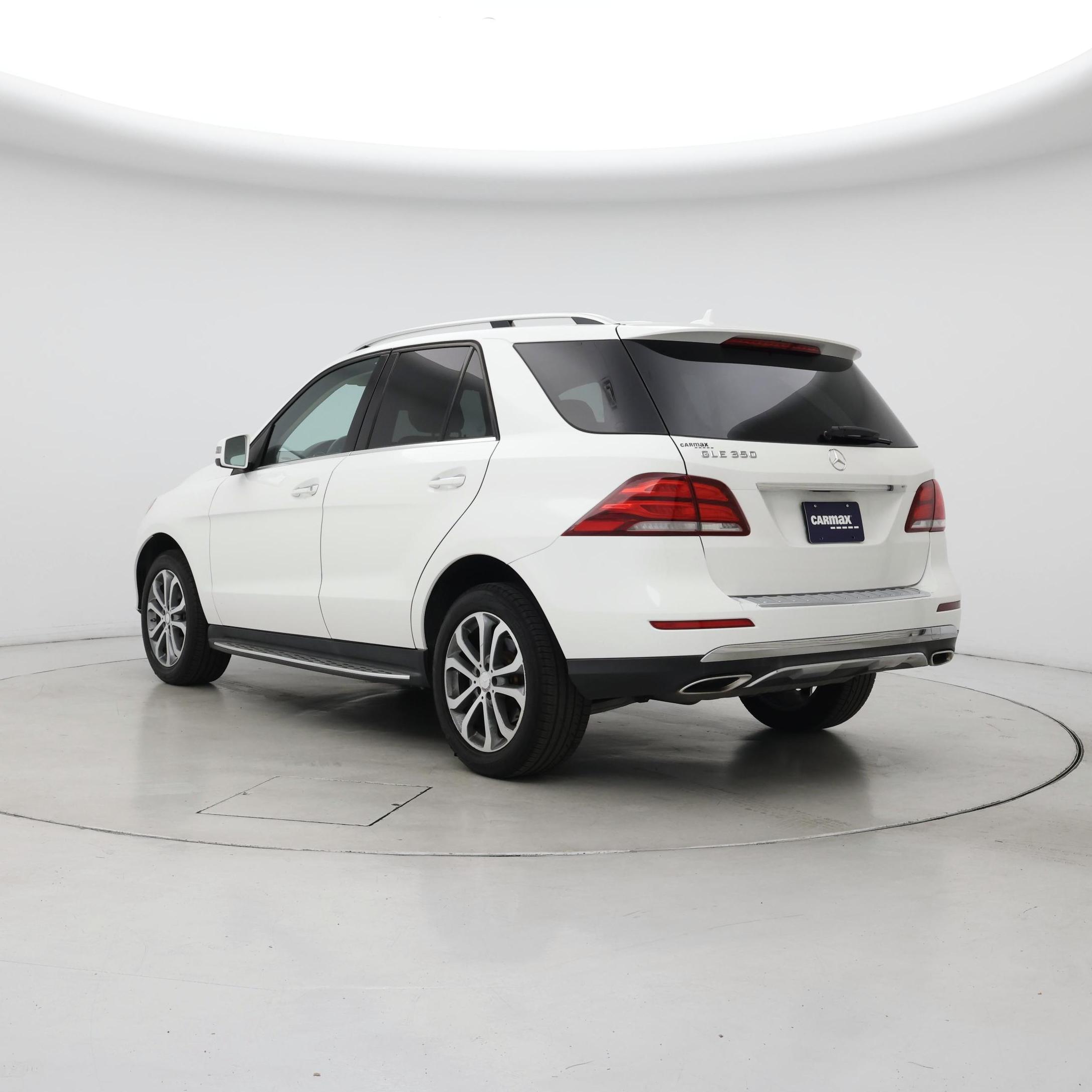 Thumbnail: 2016 Mercedes-Benz GLE - 2