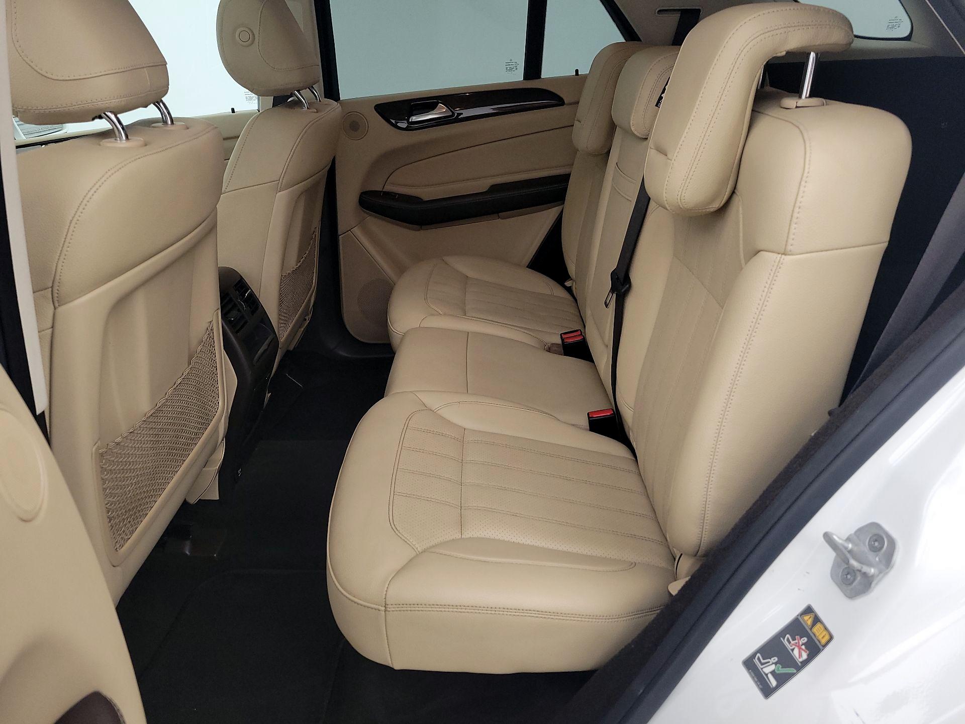 Thumbnail: 2016 Mercedes-Benz GLE - 20