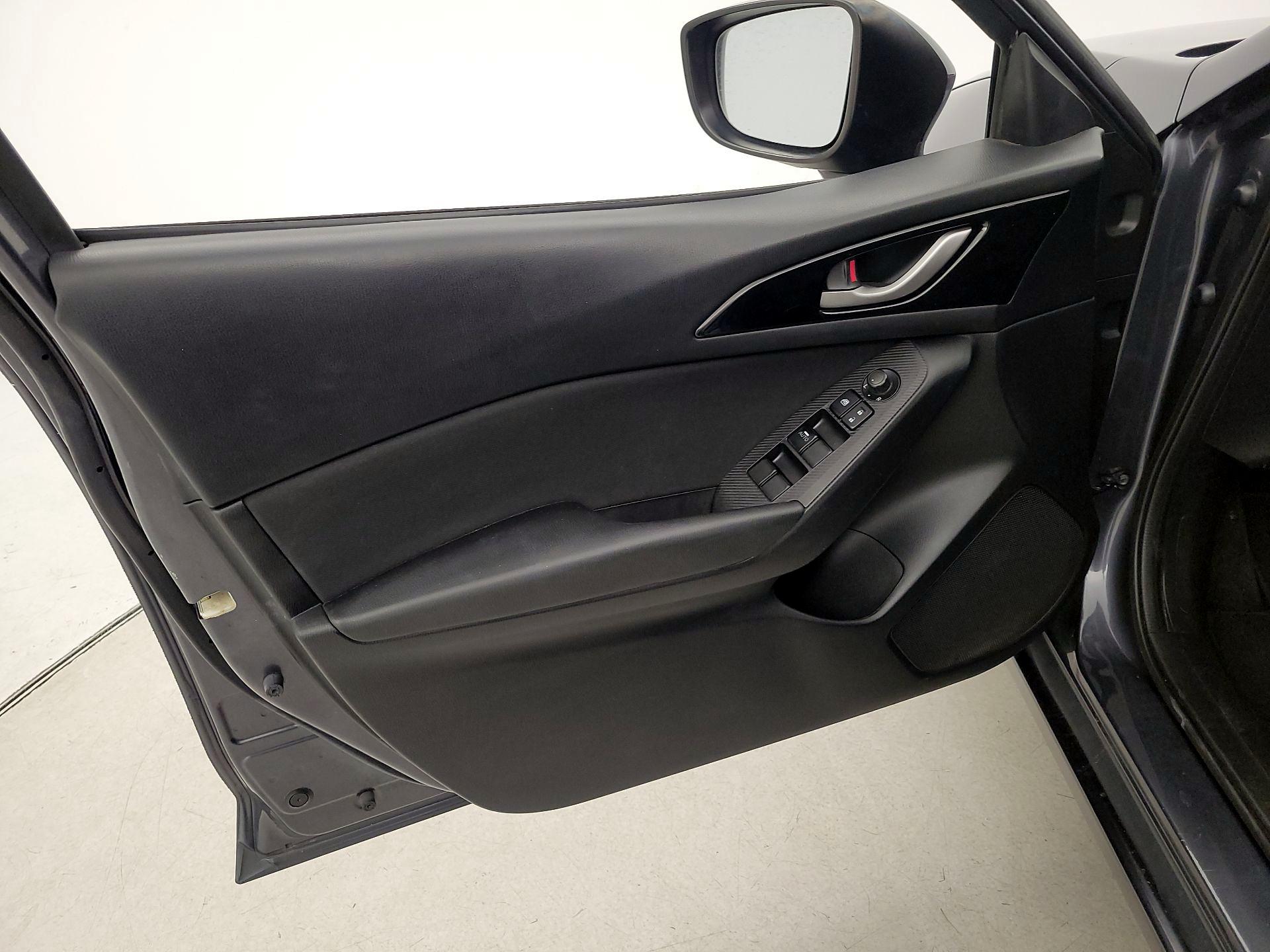 Thumbnail: 2014 Mazda Mazda3 - 12