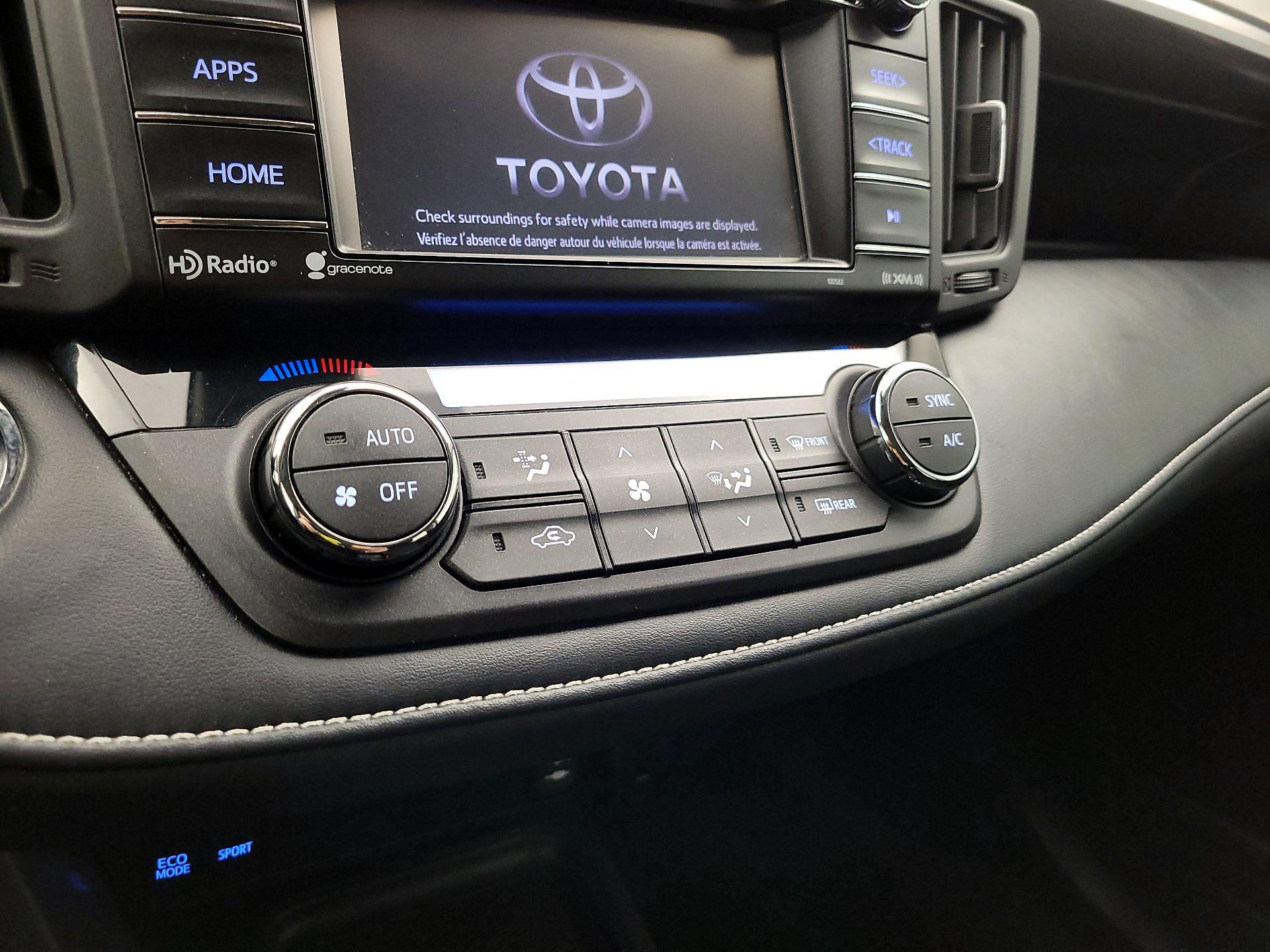 Thumbnail: 2017 Toyota RAV4 - 16