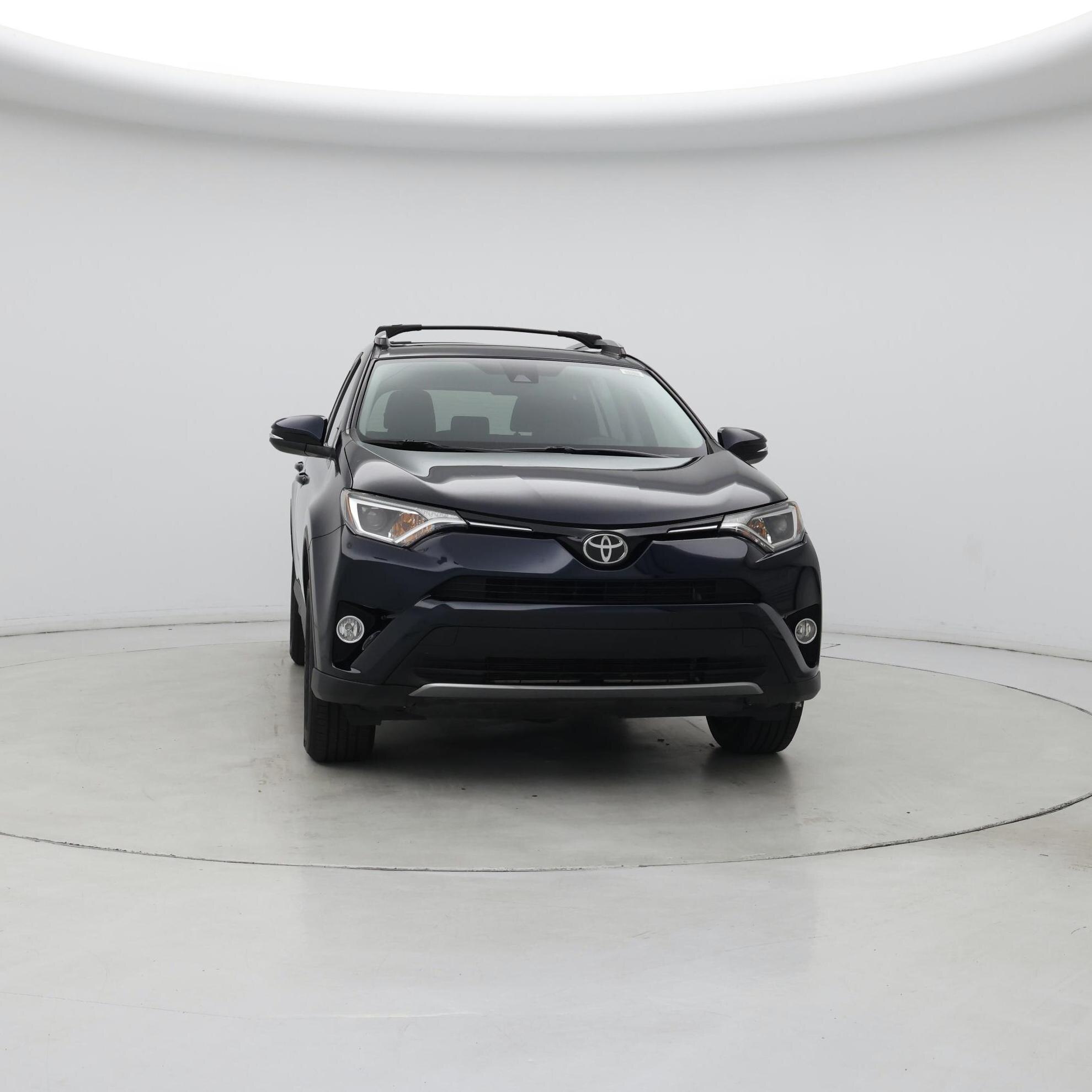 Thumbnail: 2017 Toyota RAV4 - 5