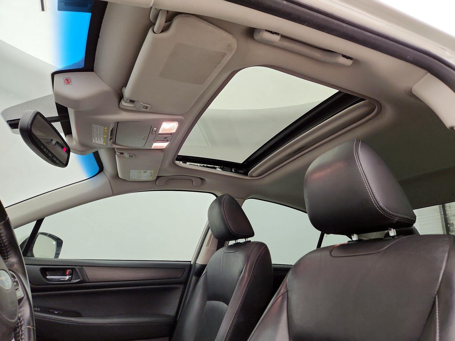 Thumbnail: 2015 Subaru Legacy - 20