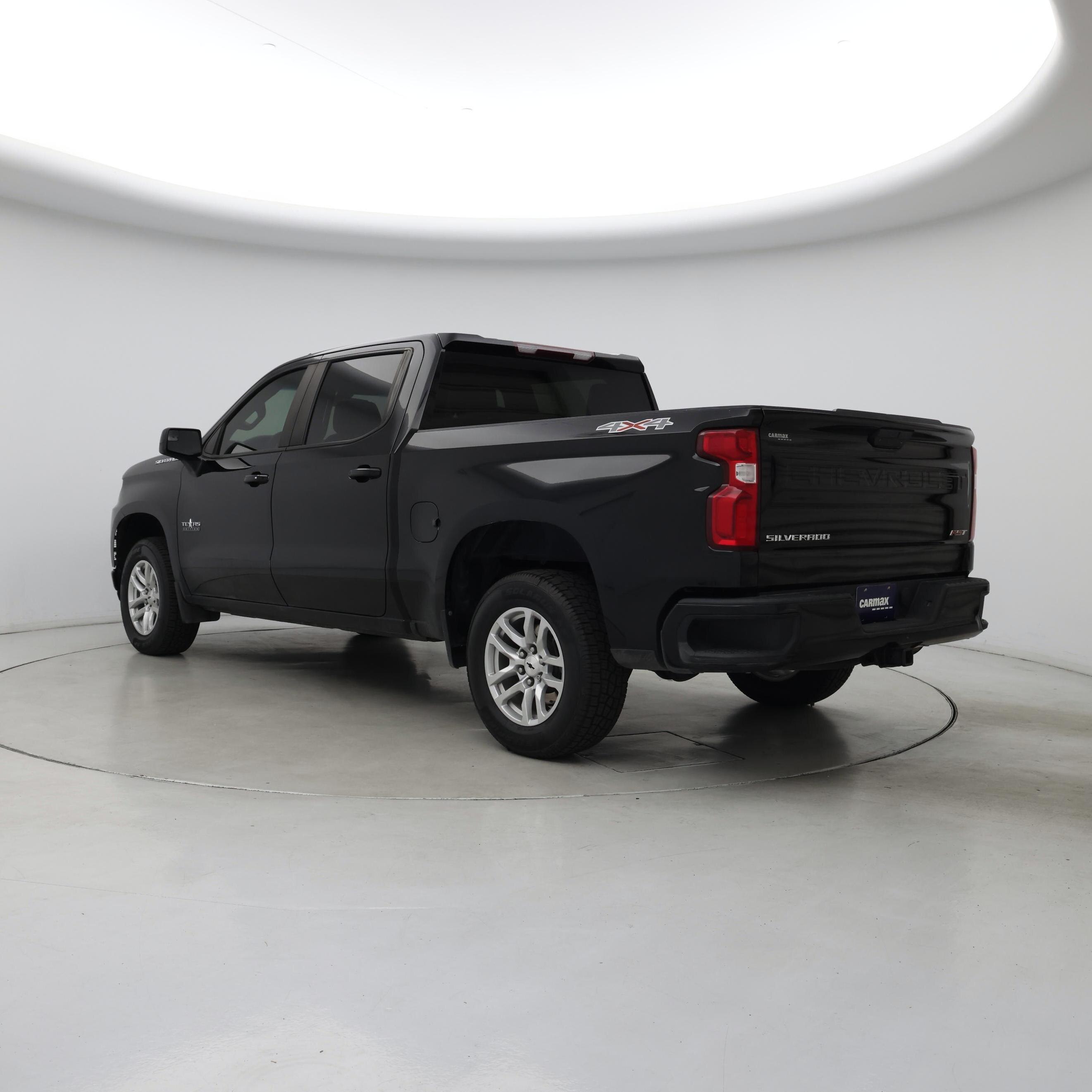 Thumbnail: 2021 Chevrolet Silverado 1500 - 2