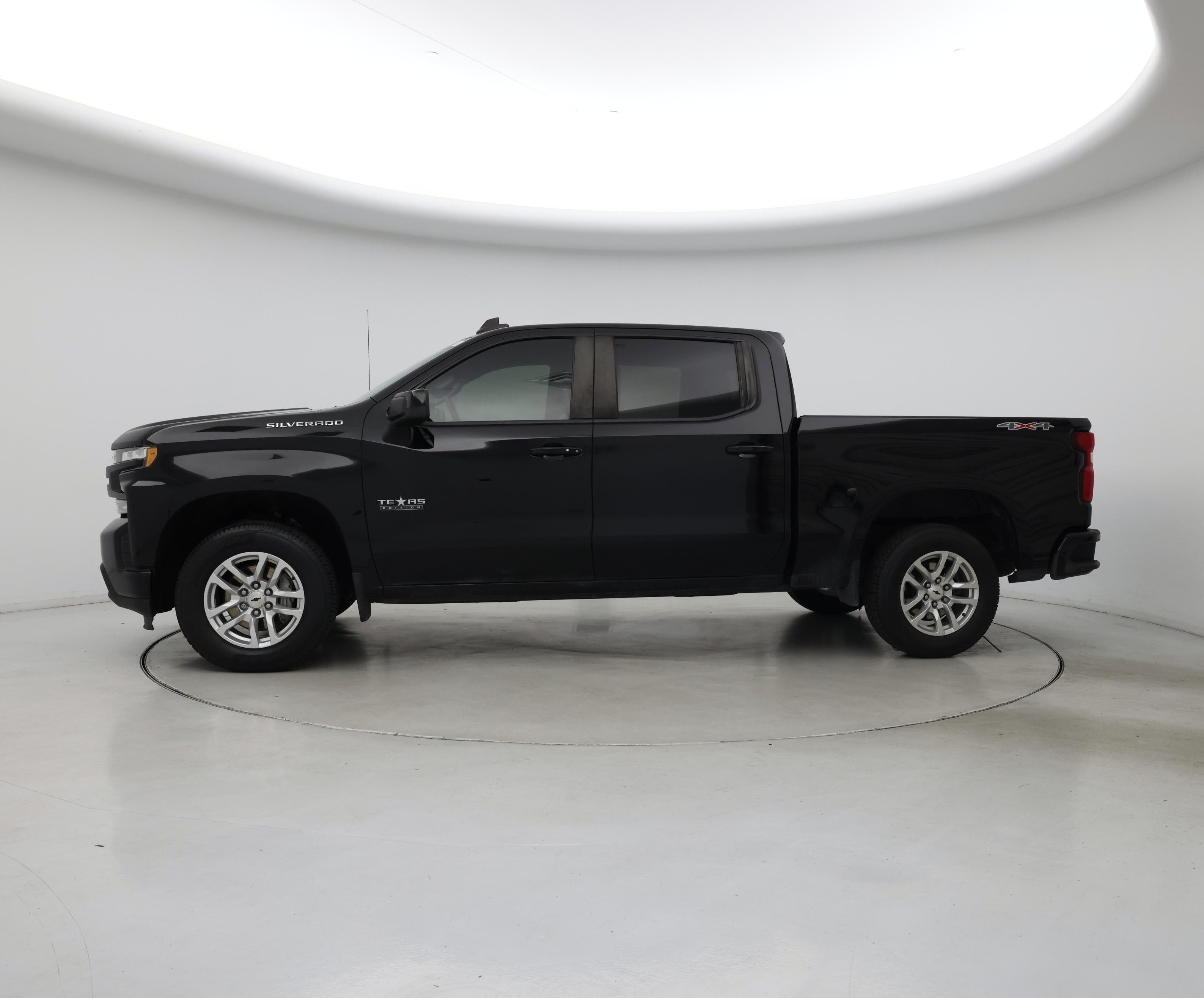 Thumbnail: 2021 Chevrolet Silverado 1500 - 3