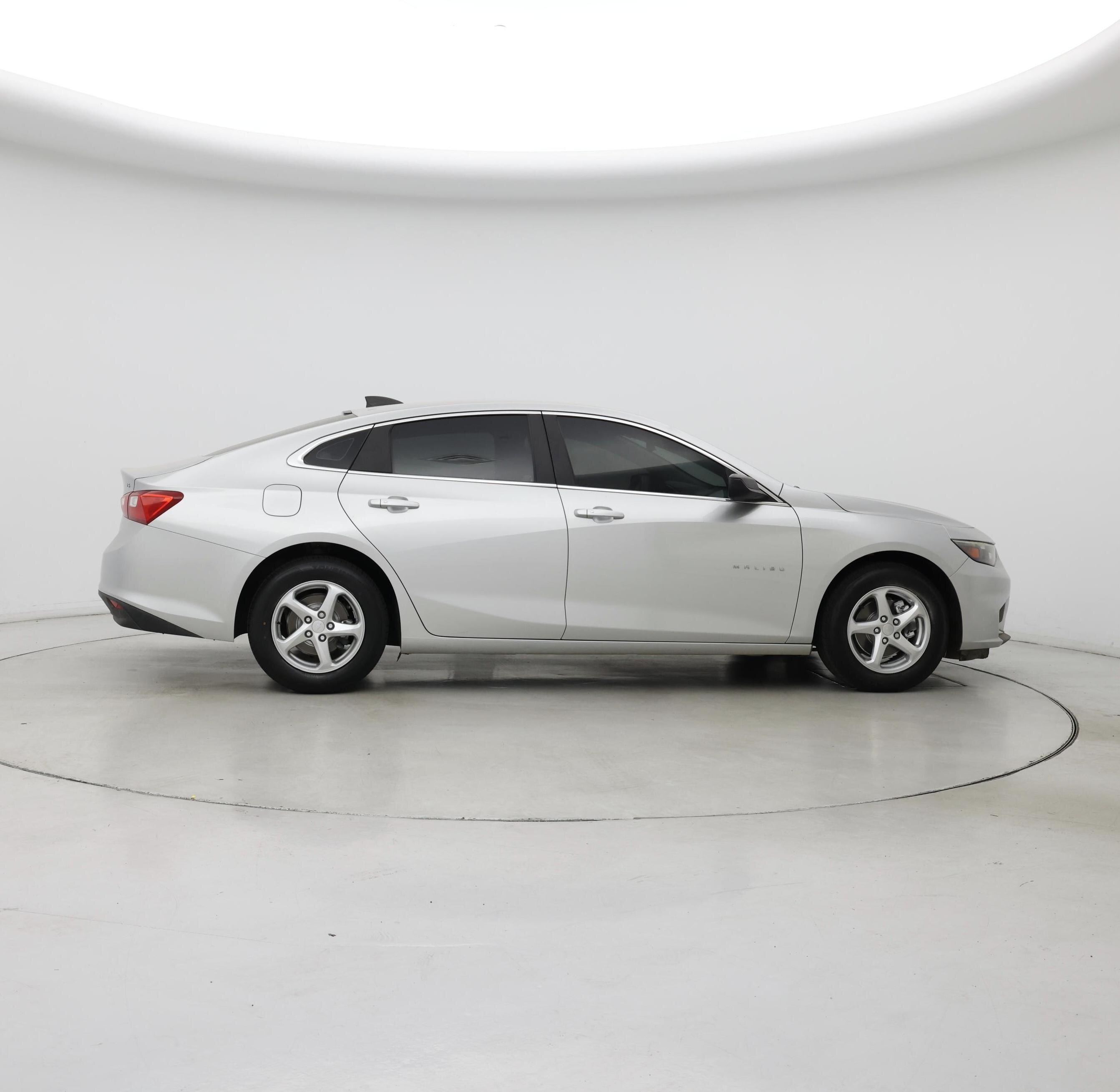 Thumbnail: 2016 Chevrolet Malibu - 7
