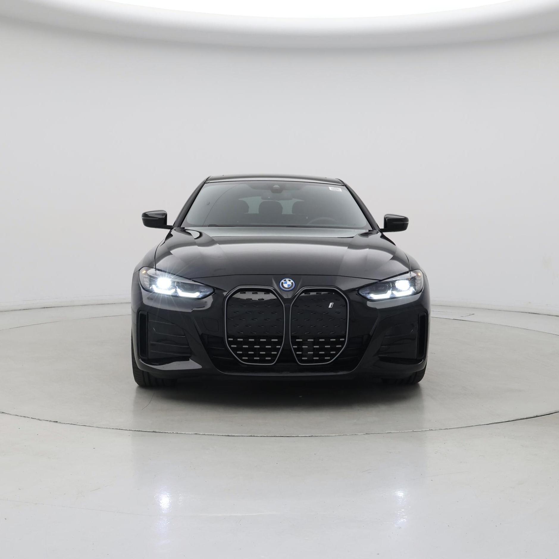 Thumbnail: 2023 BMW i4 - 5