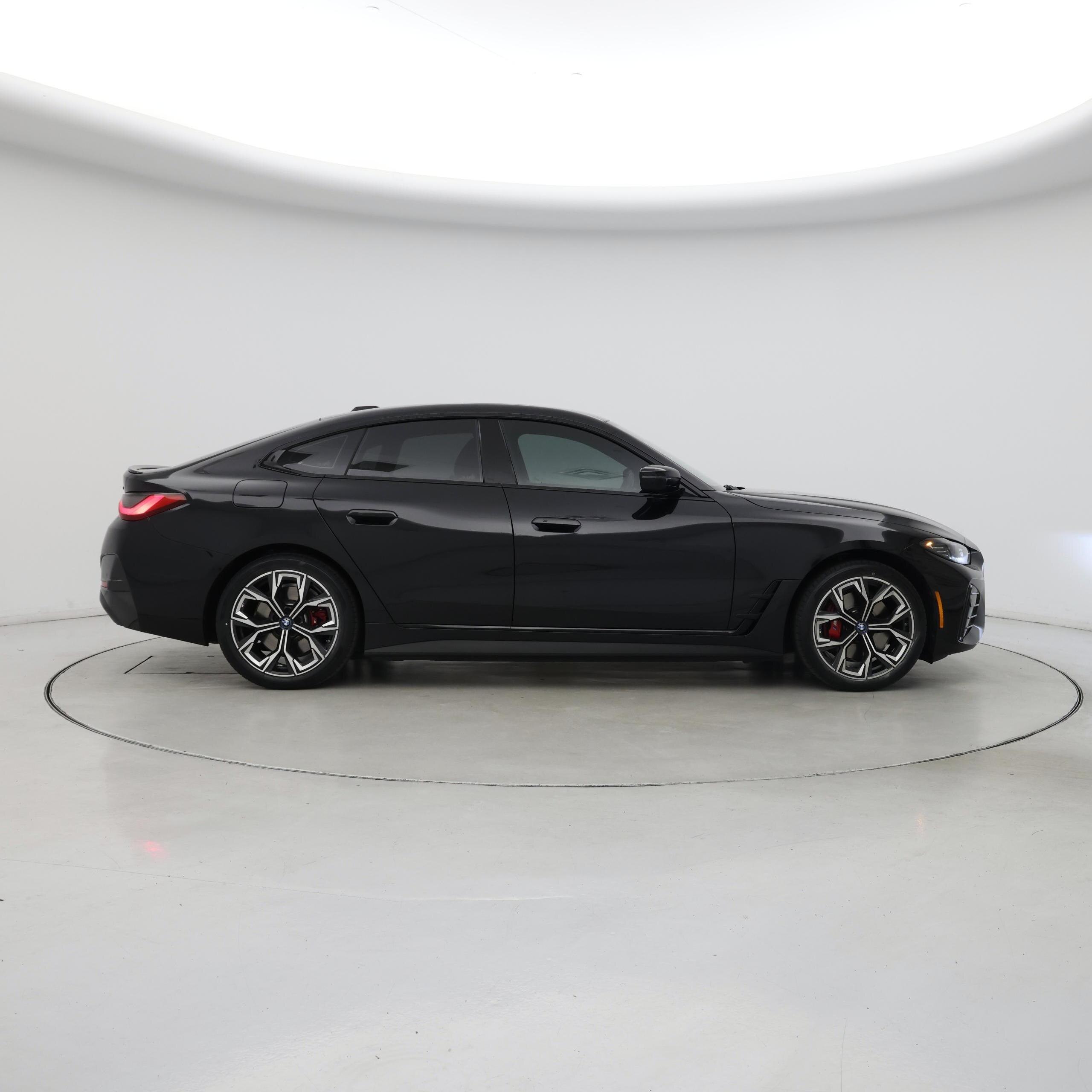 Thumbnail: 2023 BMW i4 - 7